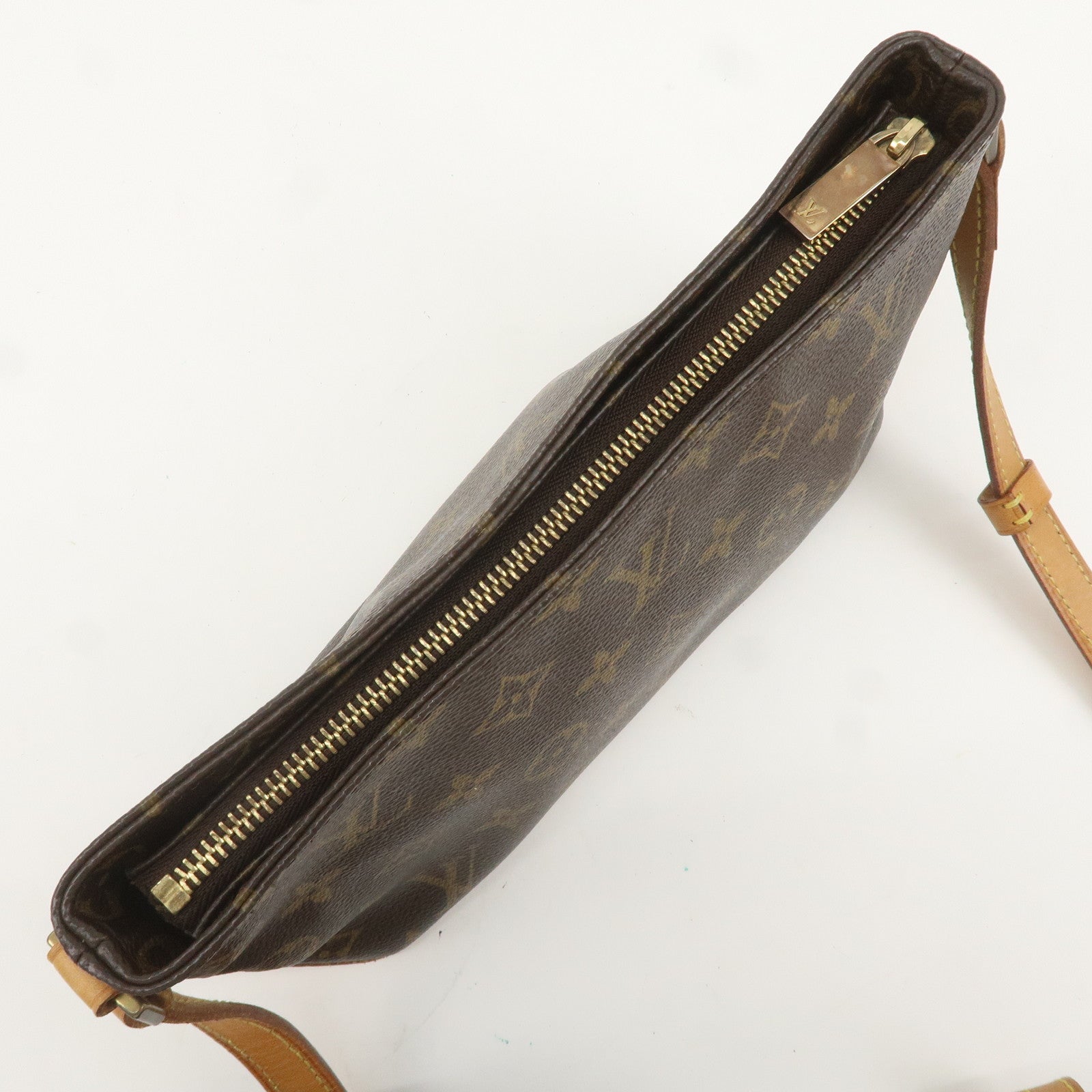 Louis Vuitton Monogram Trotteur Shoulder Bag Brown M51240