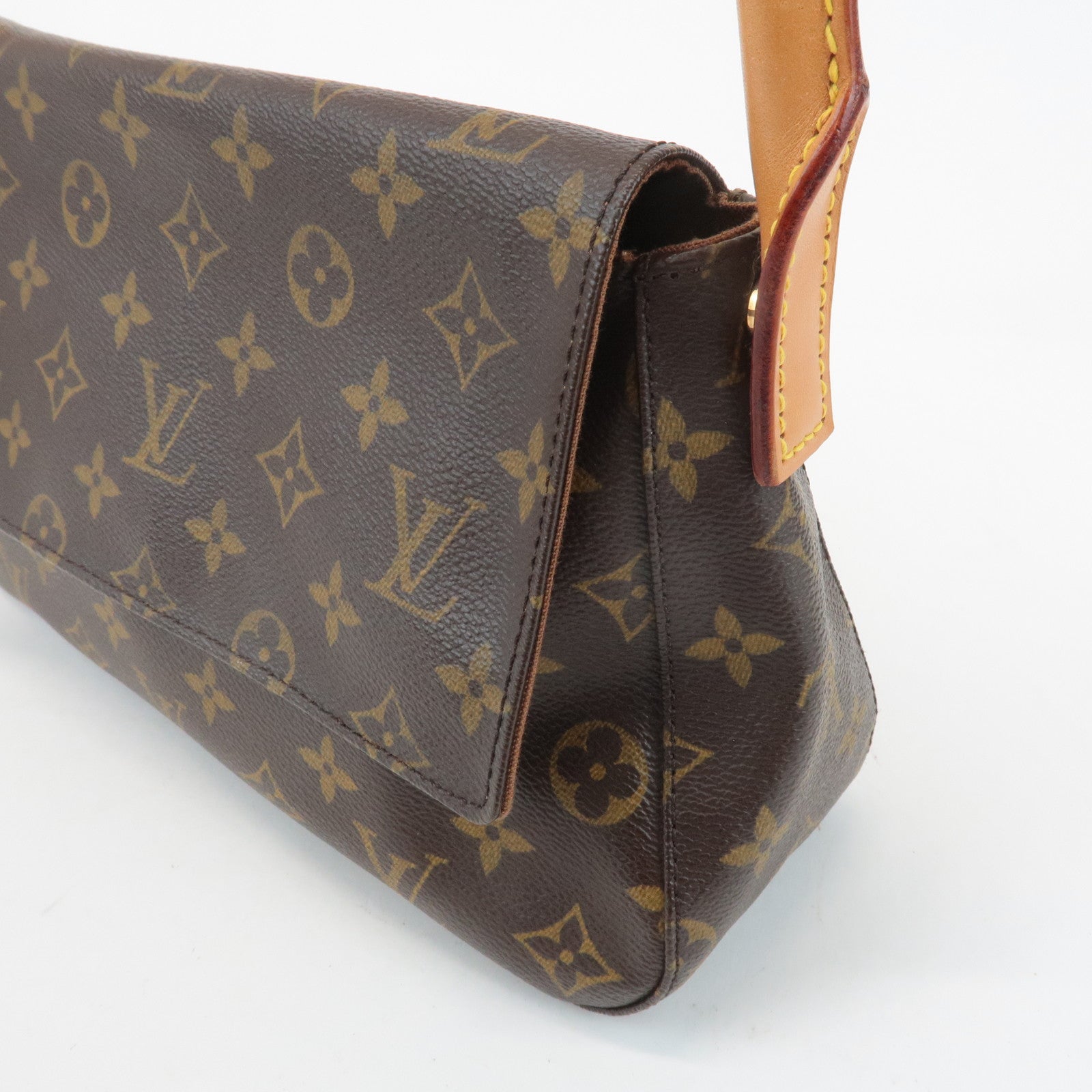 Louis Vuitton Monogram Mini Looping Shoulder Bag Hand Bag M51147 Used