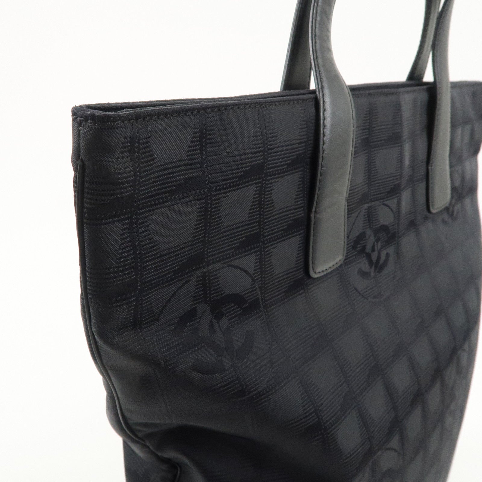 Chanel New Travel Line Nylon Jacquard Leather Tote Bag Black Used