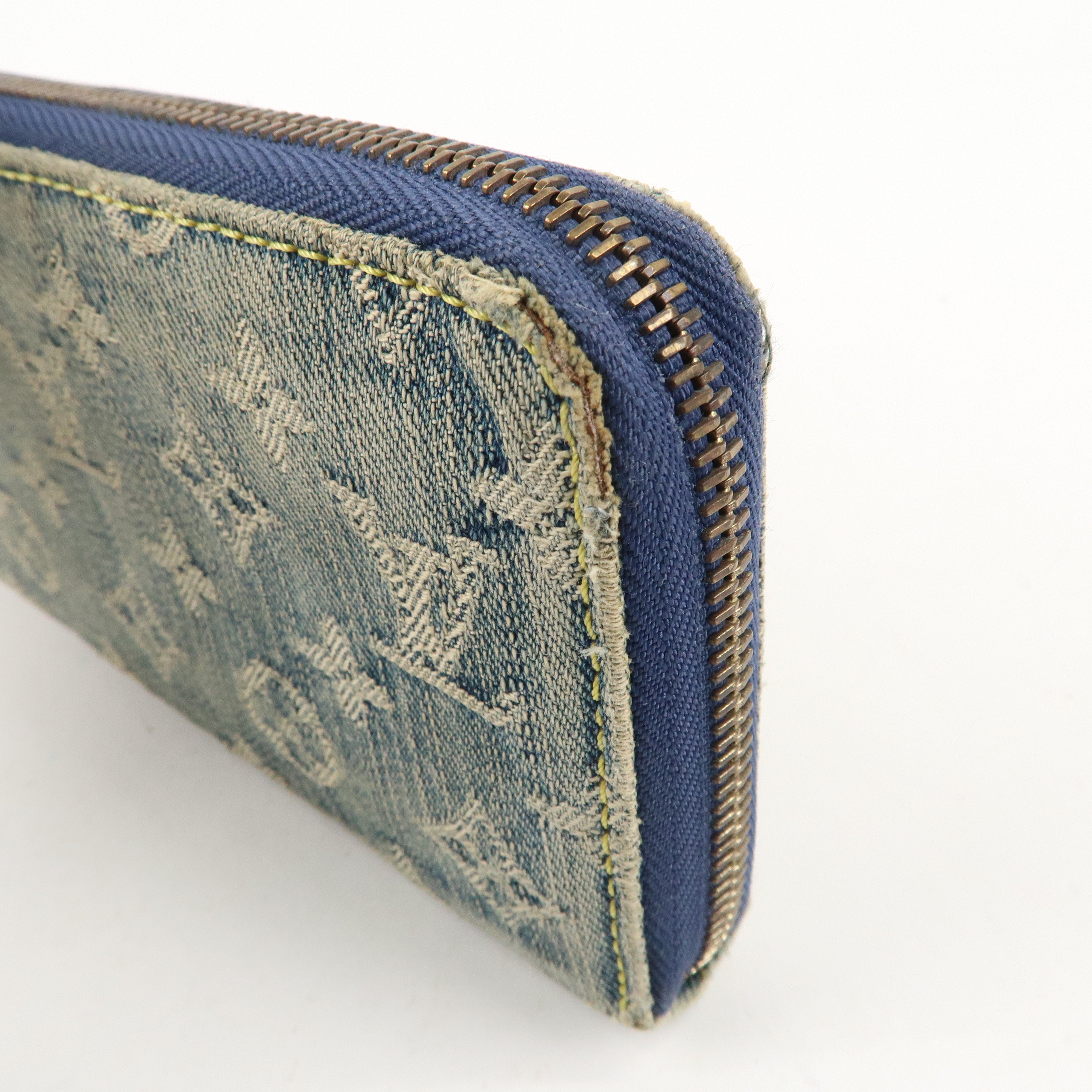 Louis Vuitton Monogram Denim Zippy Wallet M95341 Blue