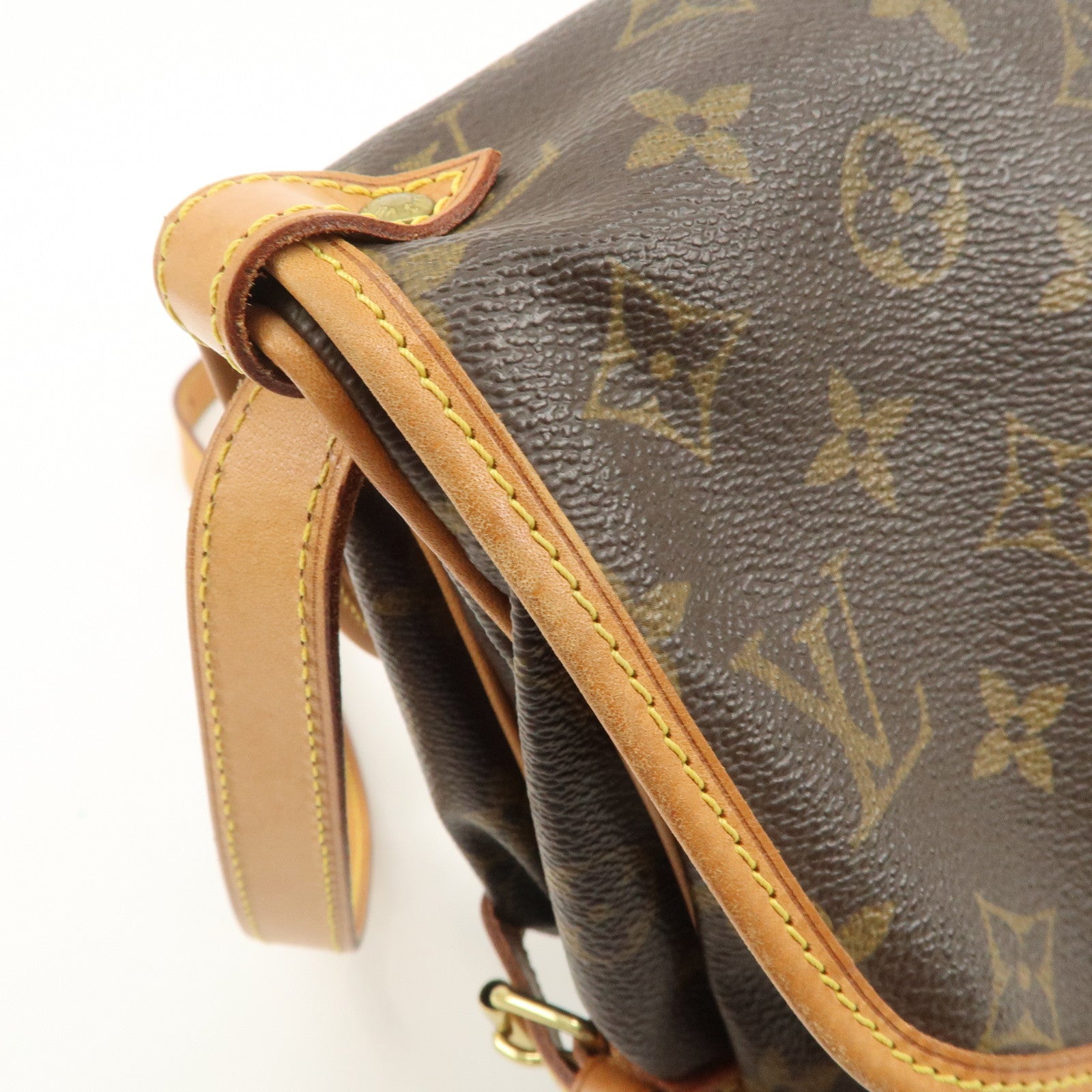 Louis Vuitton Monogram Saumur 30 Crossbody Bag Brown M42256 Used