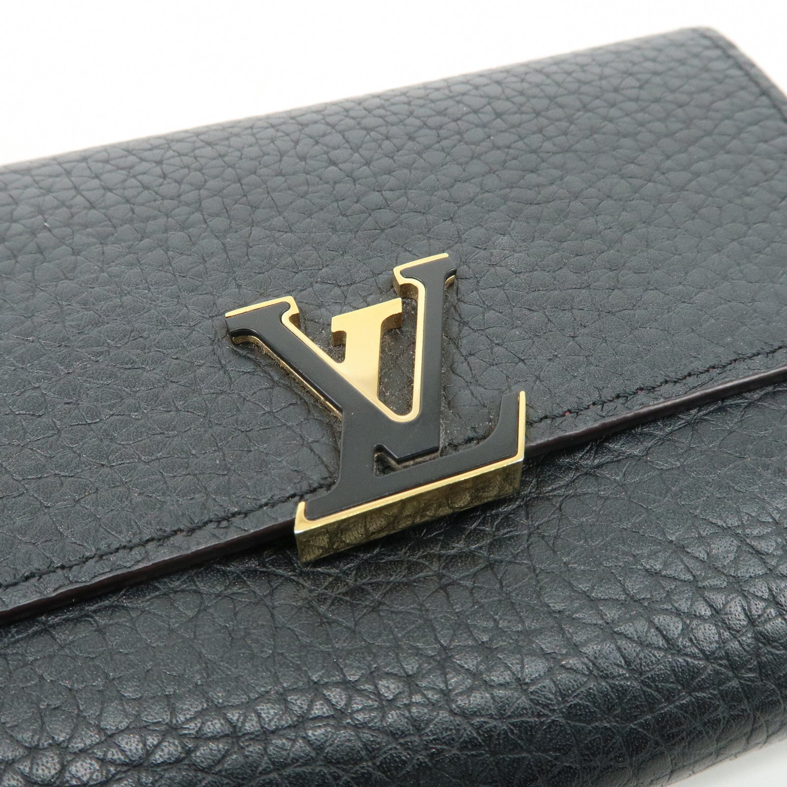 Louis Vuitton Portefeuille Capucines Compact Wallet M62157