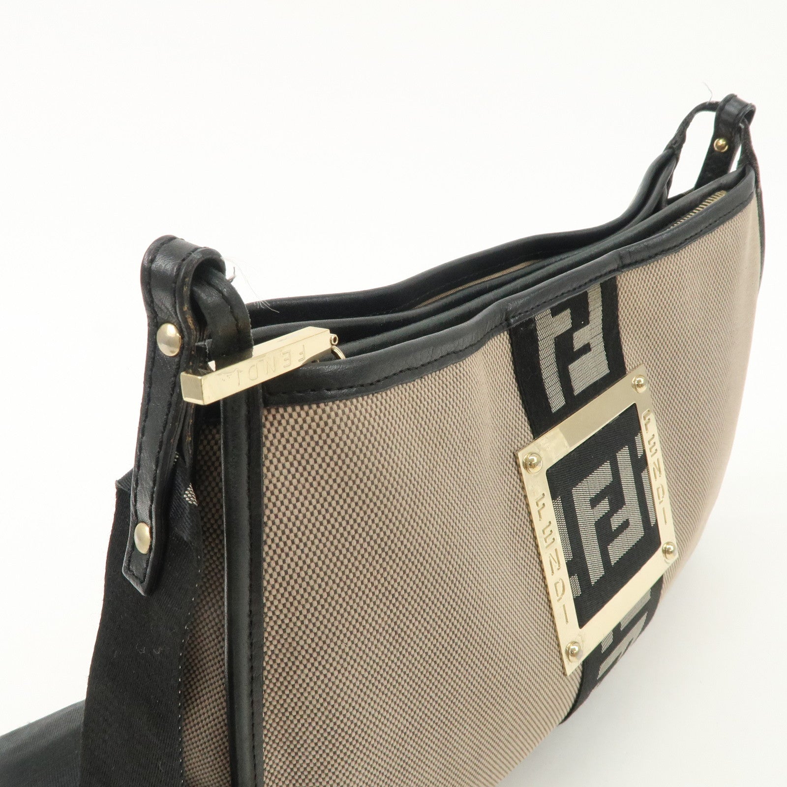 FENDI Logo Zucca Canvas Leather Shoulder Bag Beige Black 8BT084 Used