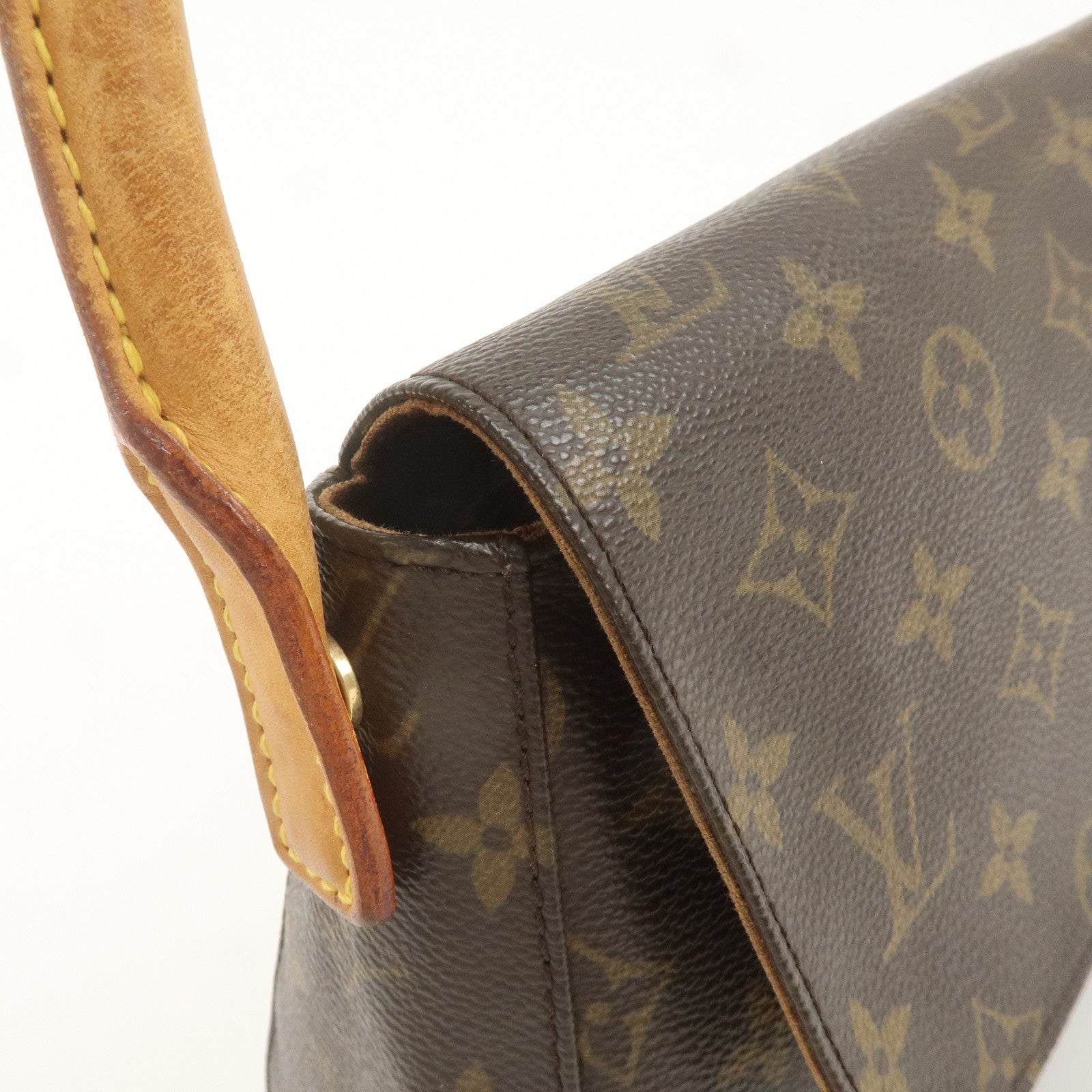 Louis Vuitton Monogram Mini Looping Shoulder Bag Hand Bag M51147