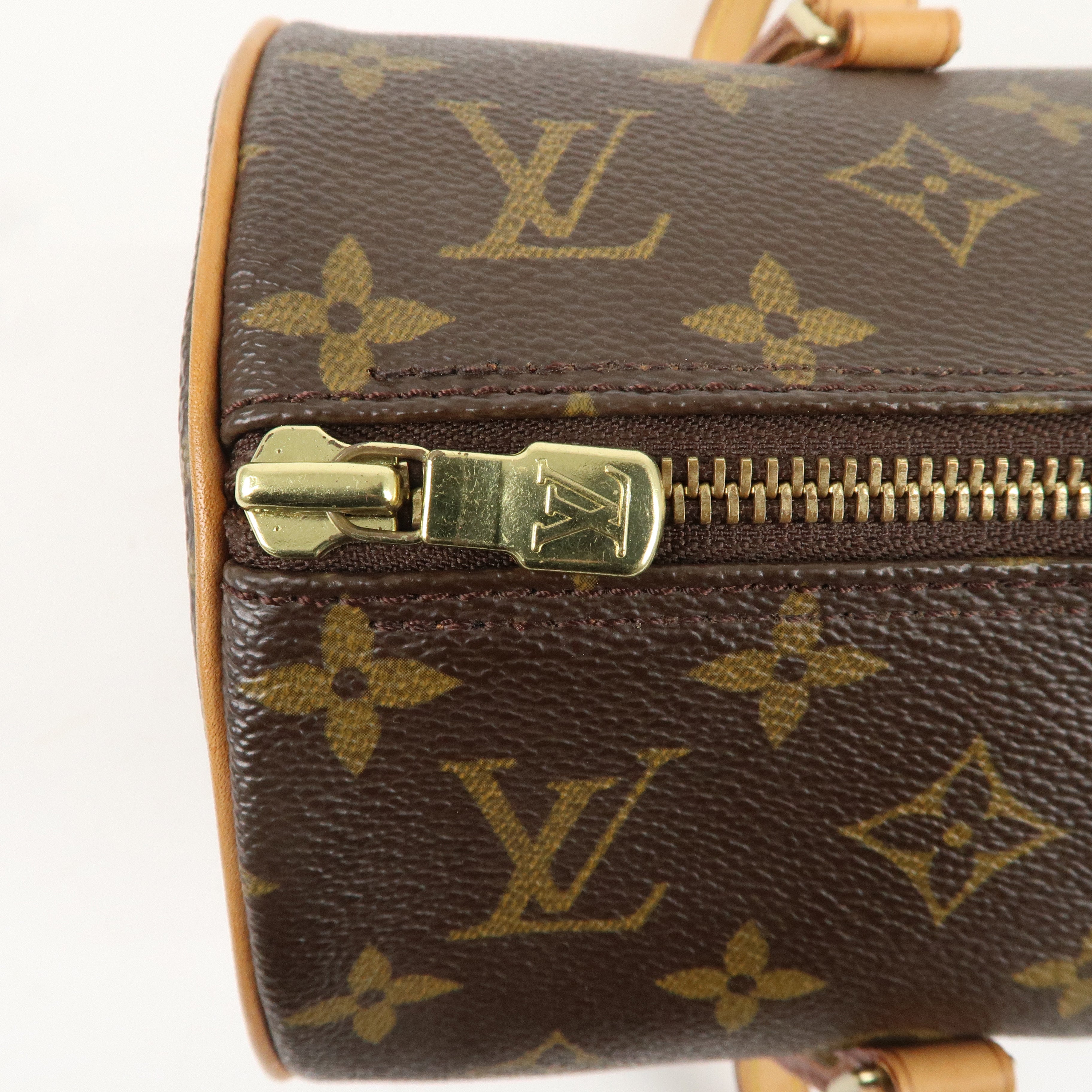 Louis Vuitton Monogram Papillon 30 Hand Bag 
Pouch Brown M51385