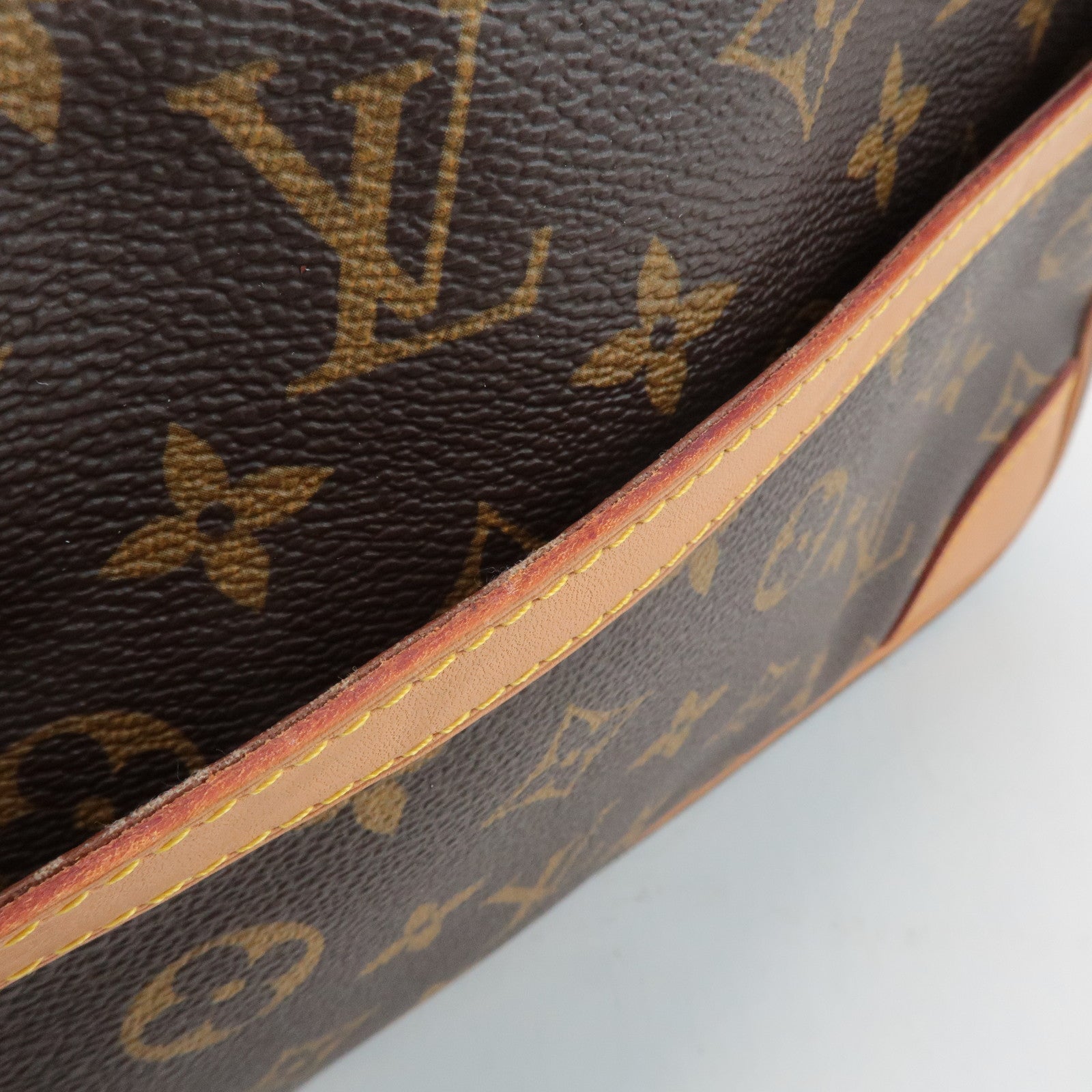 Louis Vuitton Monogram Compiegne 28 Pouch Clutch Bag M51845 Used