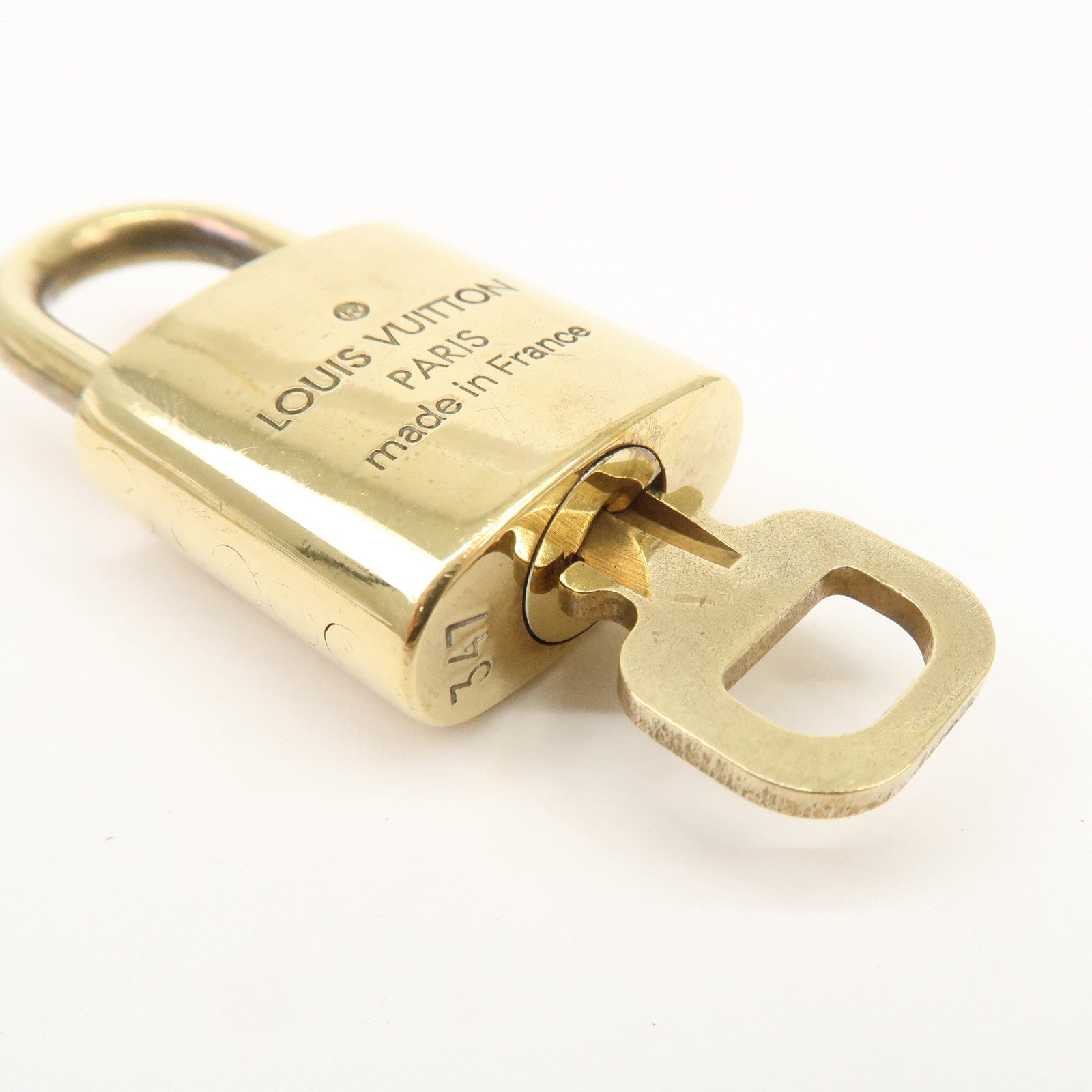 Louis Vuitton Set of 10 Lock 
Key Cadena Key Lock