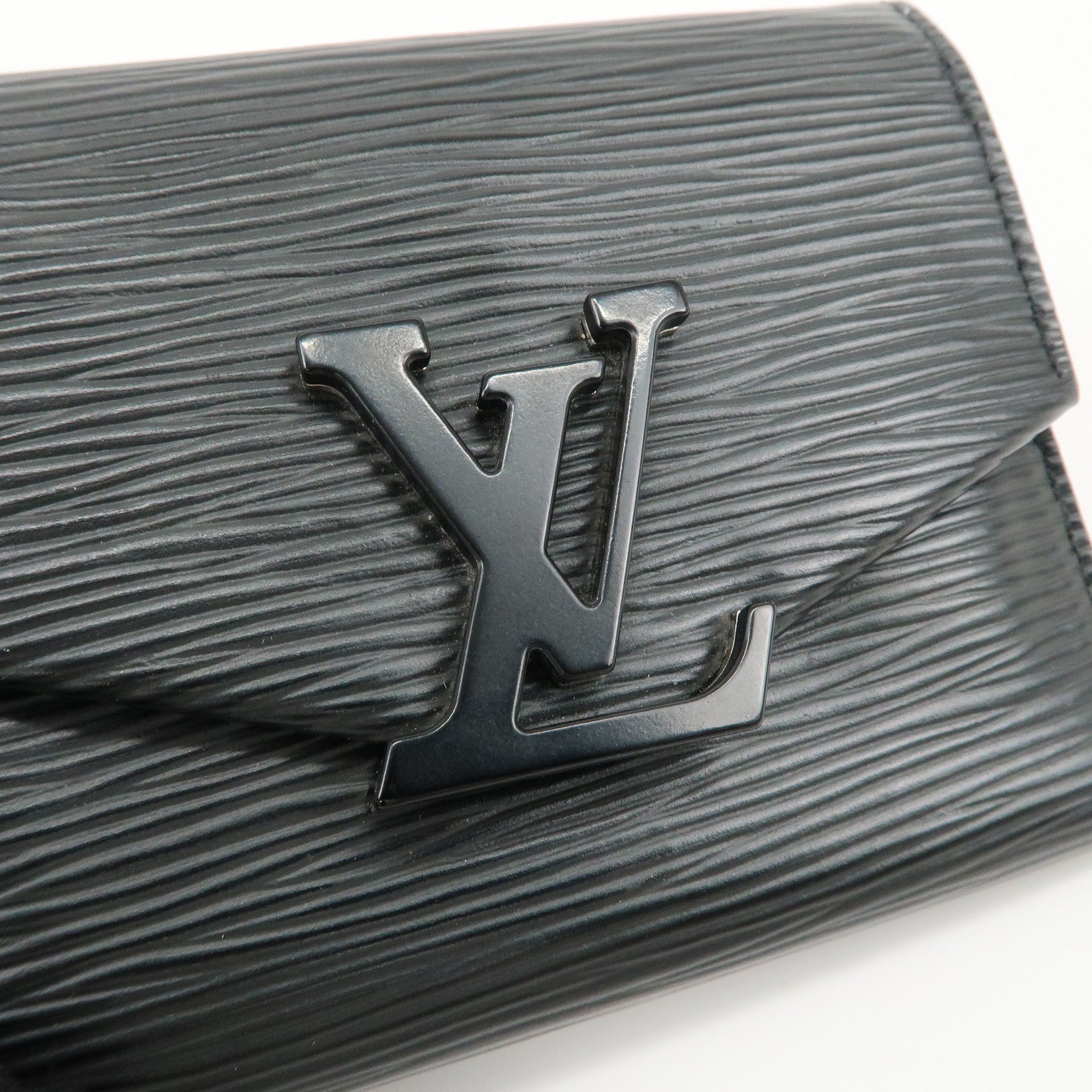 Louis Vuitton Epi Portefeuille Victorine Wallet Noir M69218