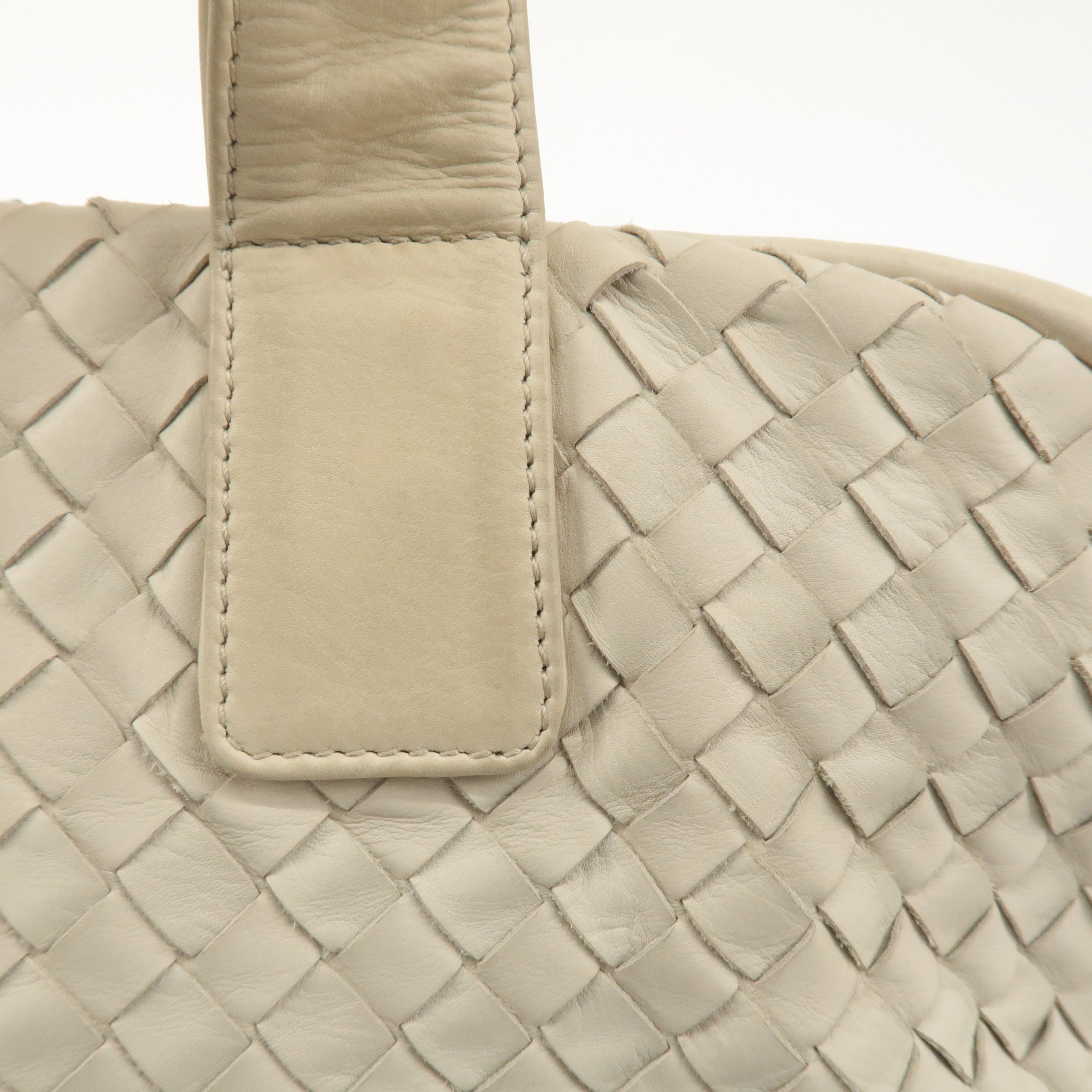 BOTTEGA VENETA Intrecciato Leather Shoulder Bag Ivory