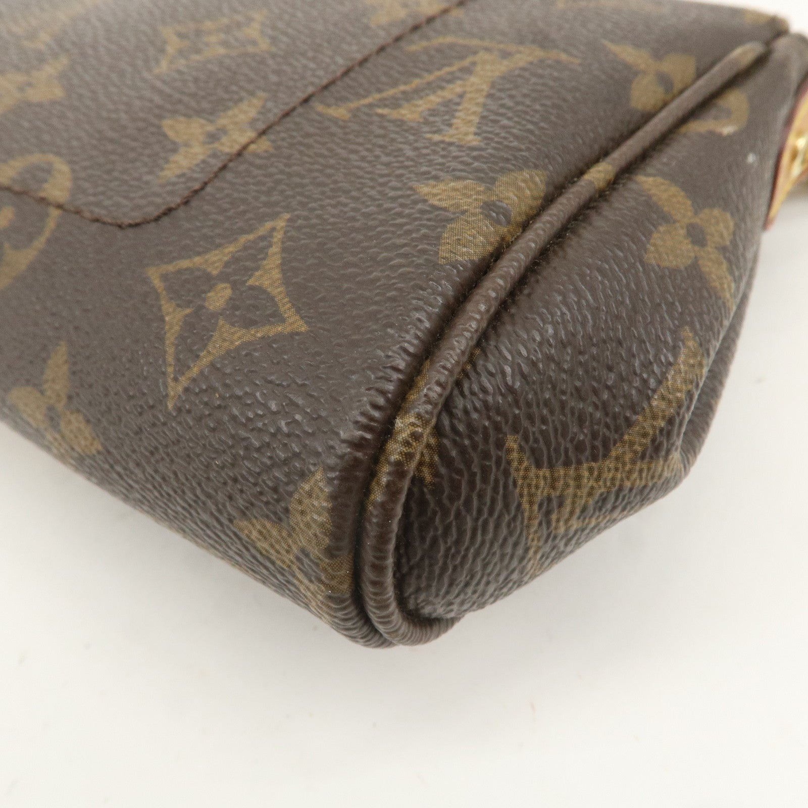 Louis Vuitton Monogram Favorite PM Chain Shoulder Bag M40717