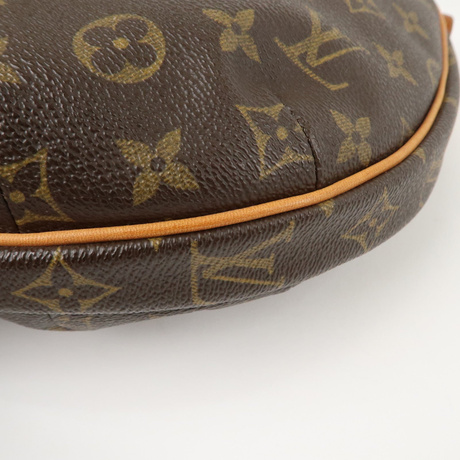 Louis Vuitton Monogram Croissant MM Shoulder Bag Hand Bag M51512