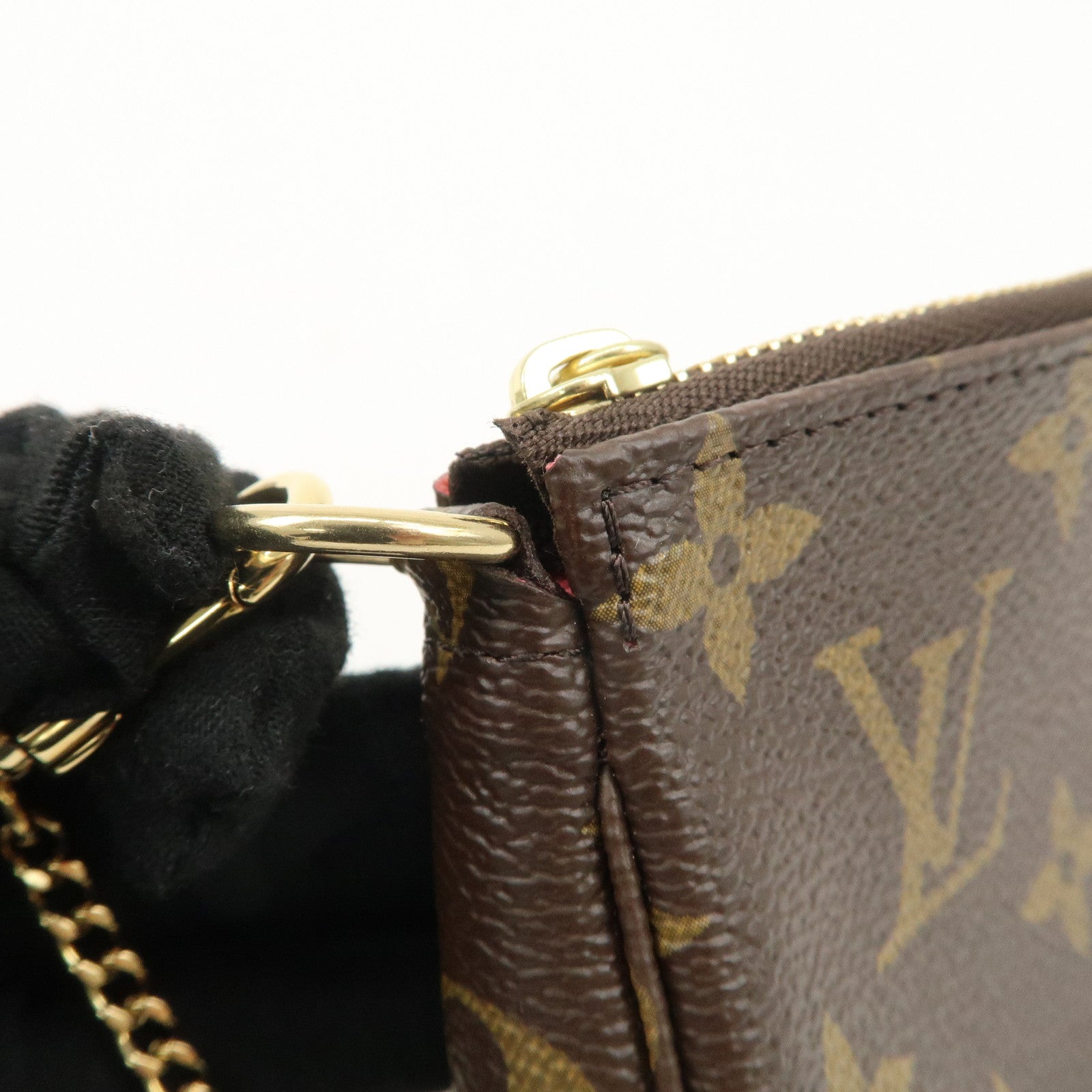 Louis Vuitton Monogram Mini Pochette Accessoires Vivienne M69056