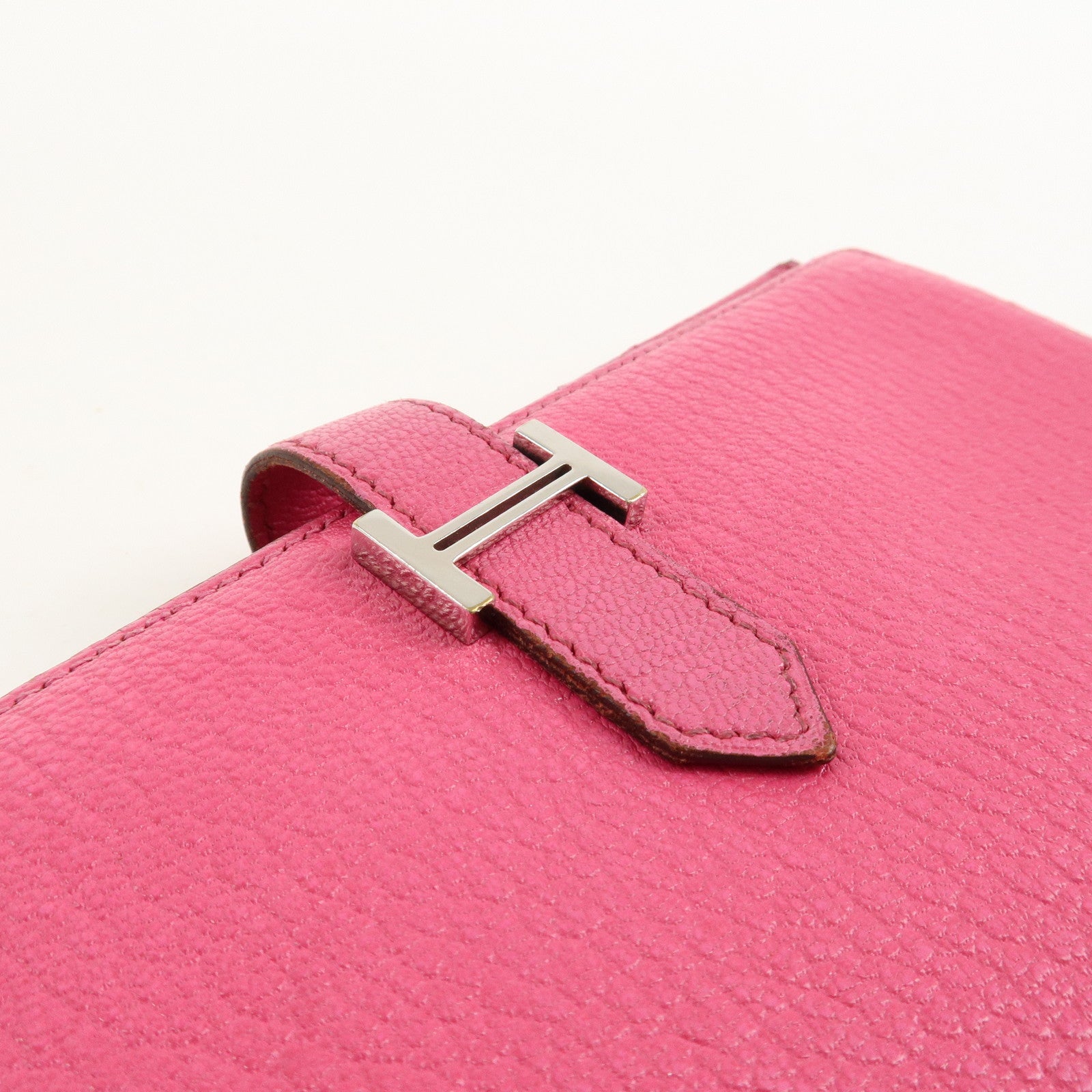 HERMES Leather Bearn Soufflet N engraved (around 2010) Wallet Pink