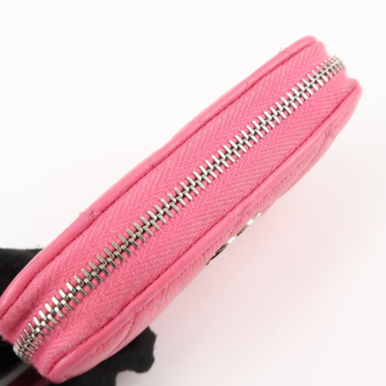 CHANEL Matelasse Caviar Skin Zippy Around Coin Purse Pink