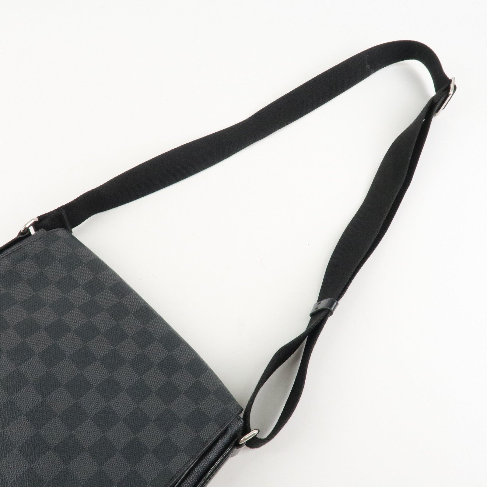 Louis Vuitton Damier Graphite District PM Shoulder Bag Black N41260 Used