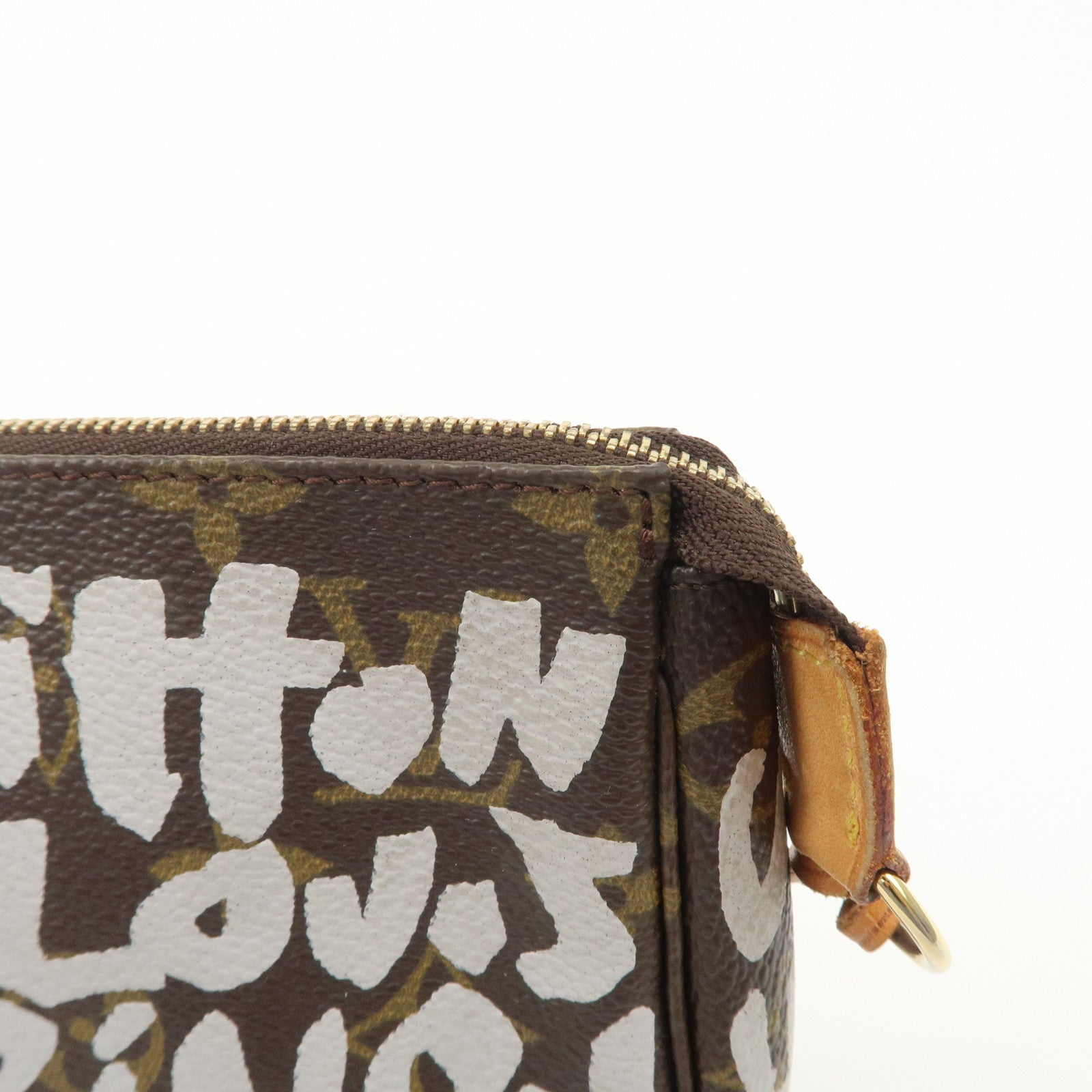 Louis Vuitton Monogram Graffiti Pochette Accessoires M92193 Used