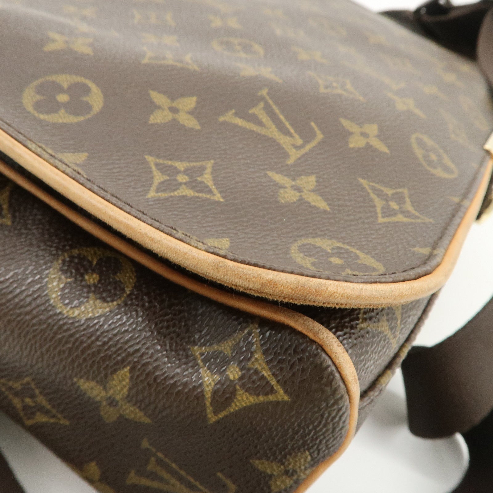 Louis Vuitton Monogram Abbesses Messenger Bag Shoulder Bag M45257 Used