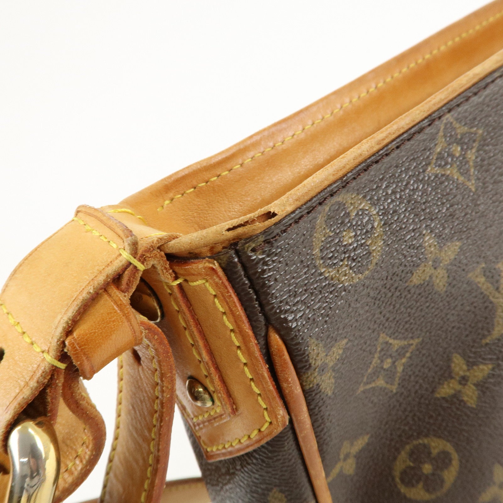 Louis Vuitton Monogram Hudson GM Shoulder Bag M40045 Used