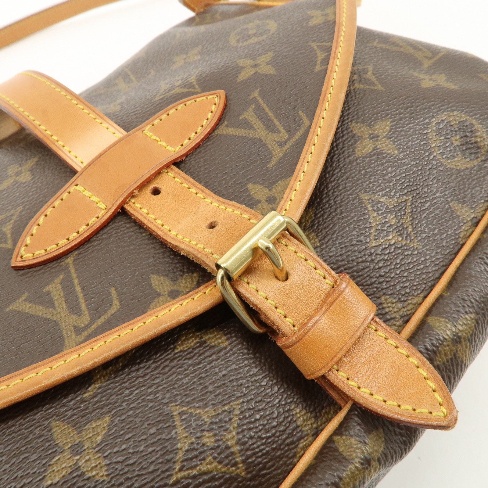 Louis Vuitton Monogram Saumur 30 Crossbody Bag Brown M42256 Used