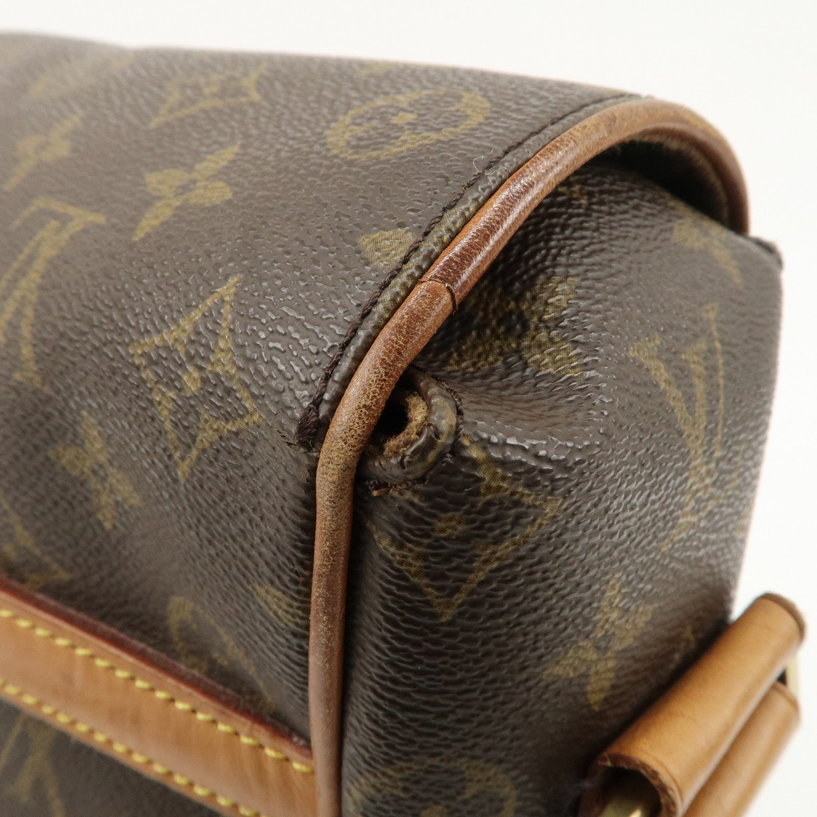 Louis Vuitton Monogram Abbesses Messenger Bag Hand Bag M45257