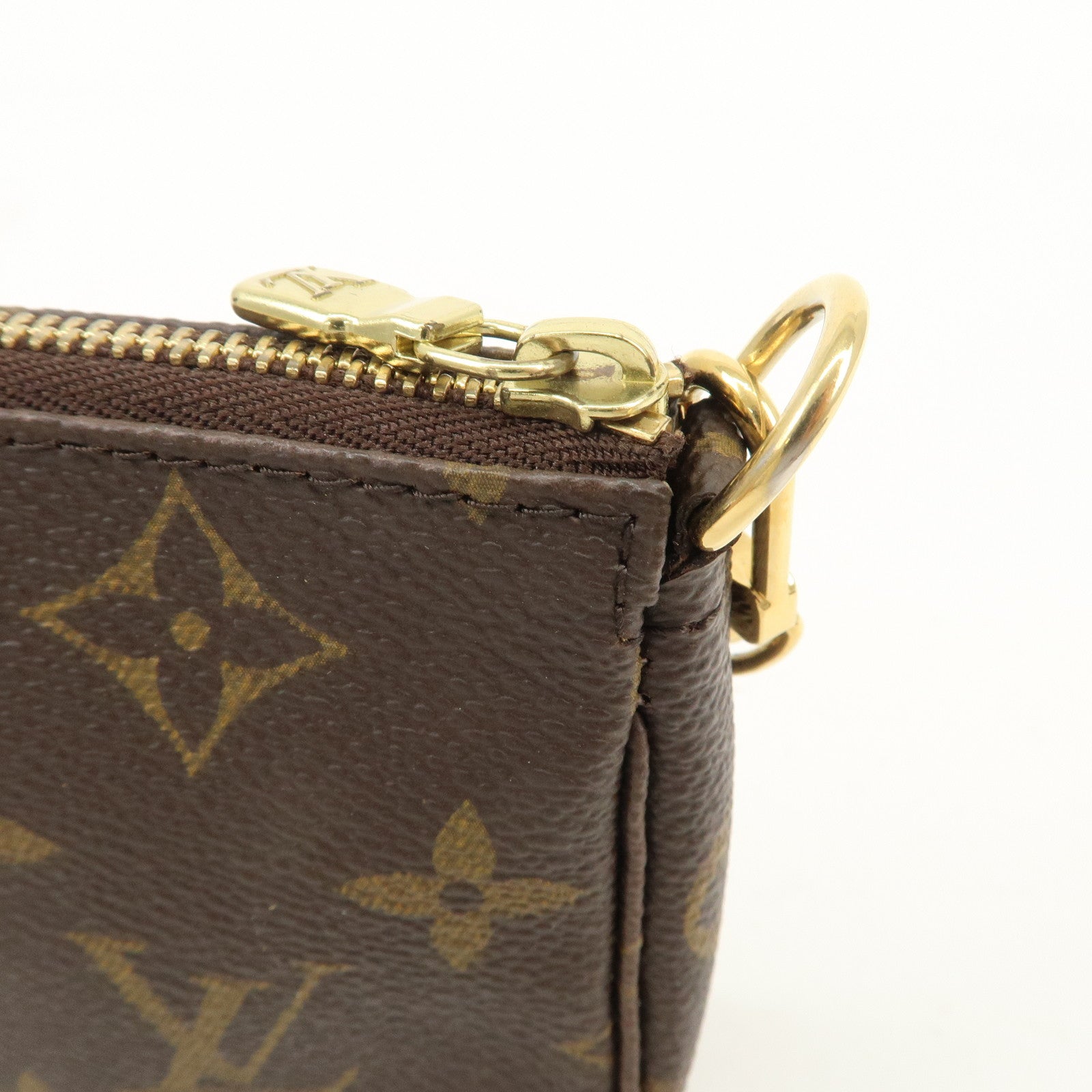 Louis Vuitton Monogram Mini Pochette Accessoires Pouch M58009