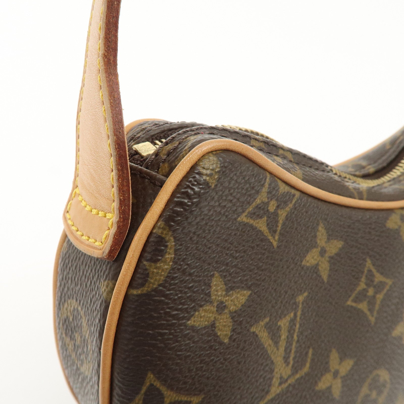 Louis Vuitton Monogram Pochette Croissant Shoulder Bag M51510