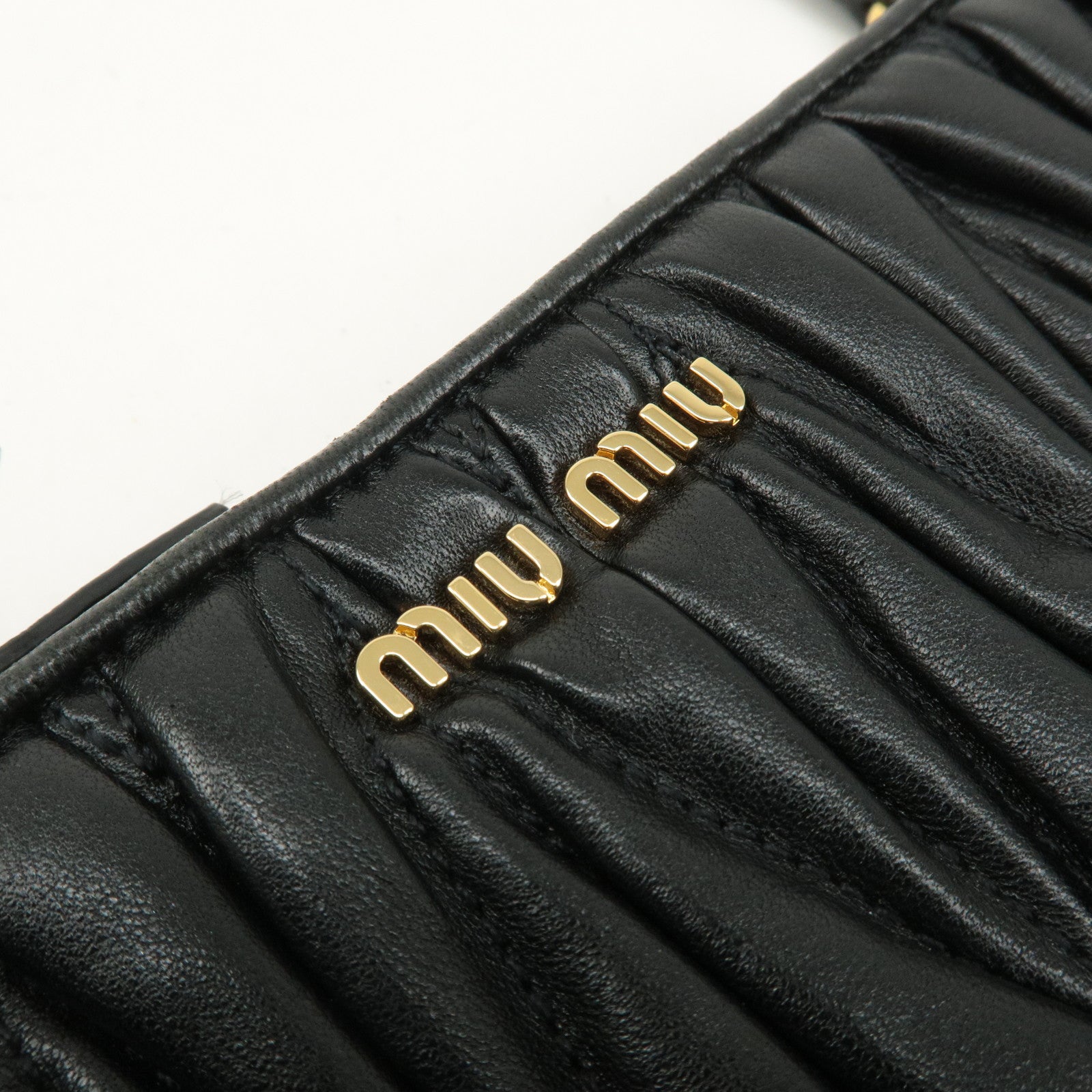 MIU MIU Matelasse Leather 2Way Clutch Bag Shoulder Bag 5BH057