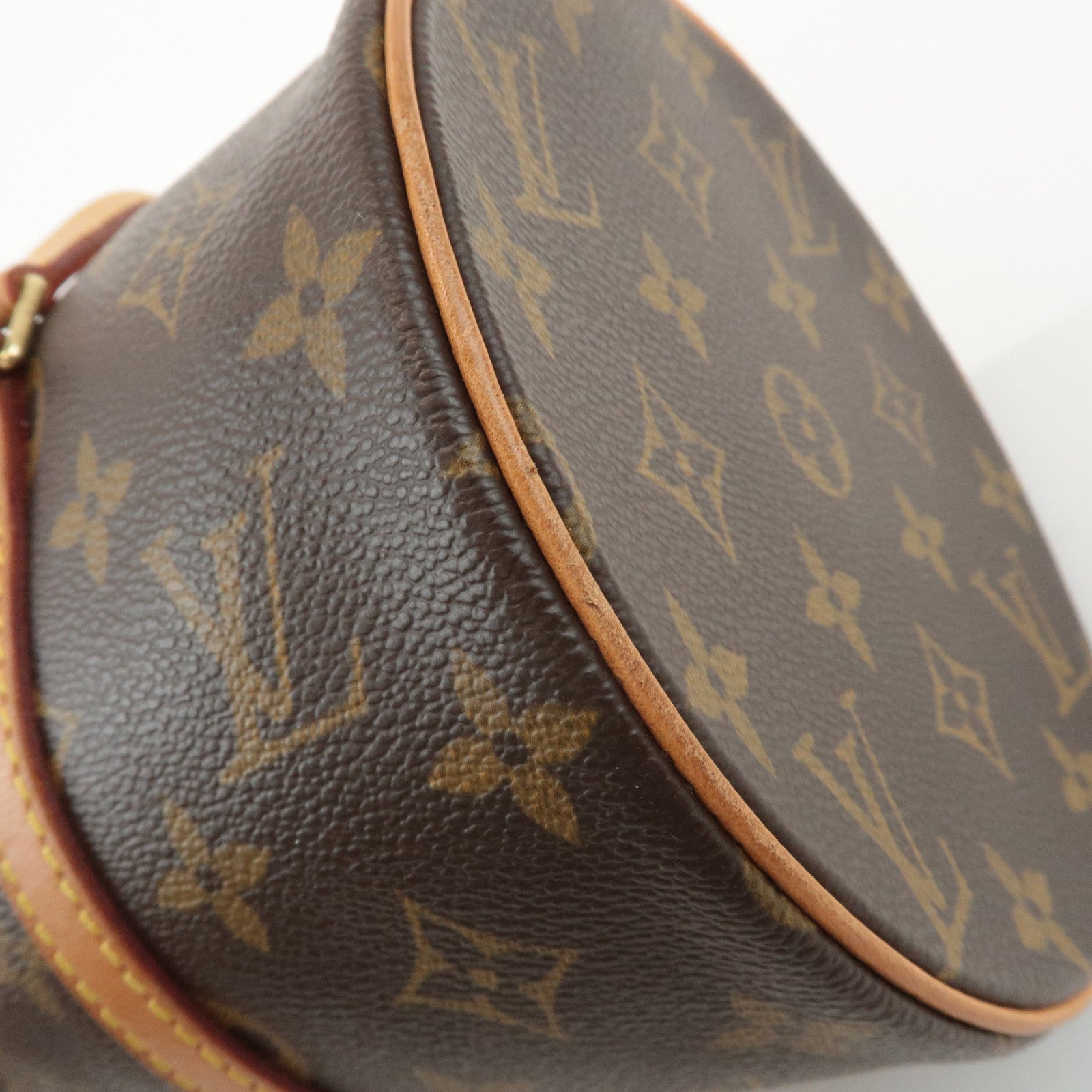 Louis Vuitton Monogram Papillon 30 Hand Bag New Style Brown M51385 Used