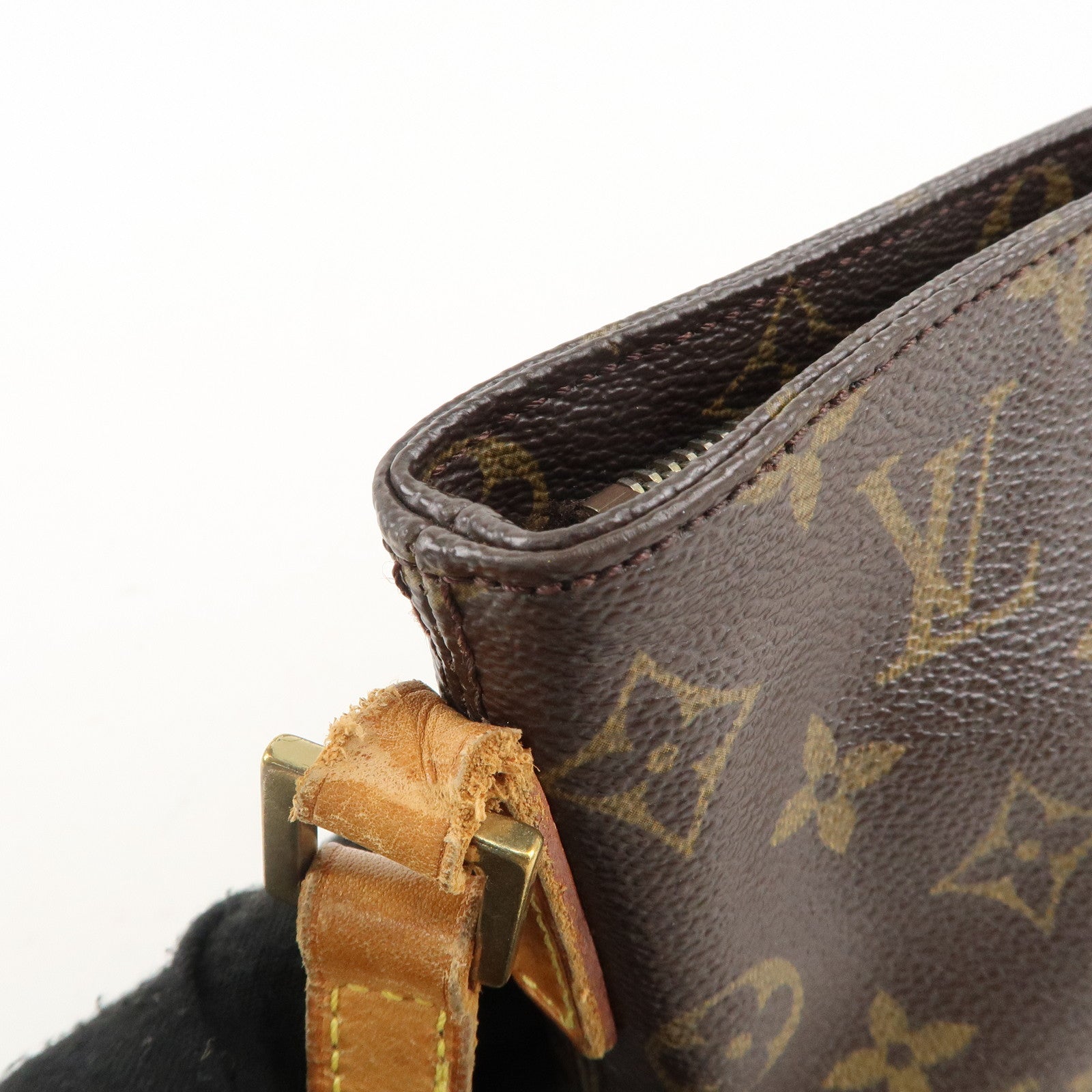 Louis Vuitton Monogram Trotteur Shoulder Bag Brown M51240