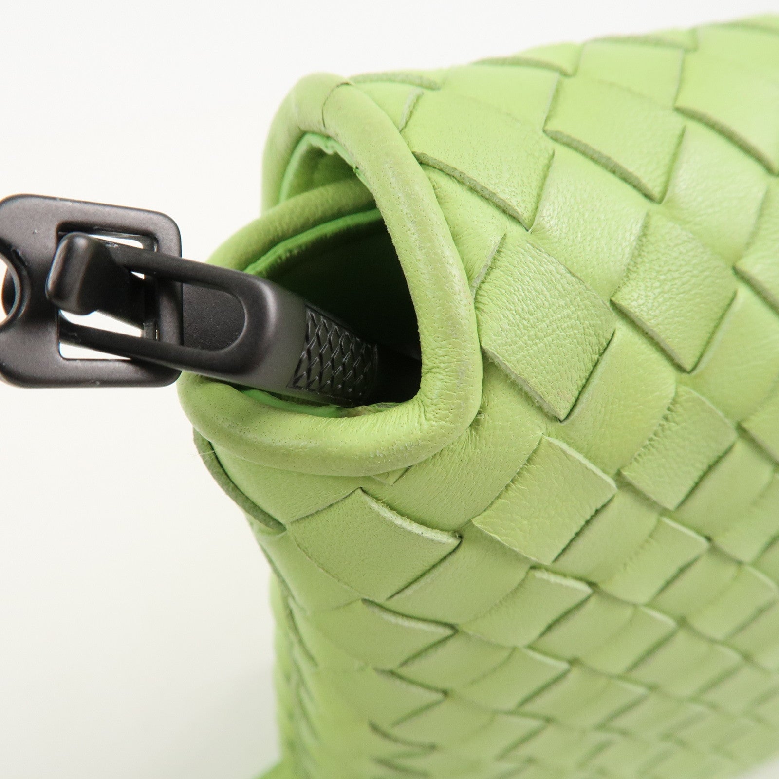 BOTTEGA VENETA Intrecciato Leather Shoulder Bag Light Green