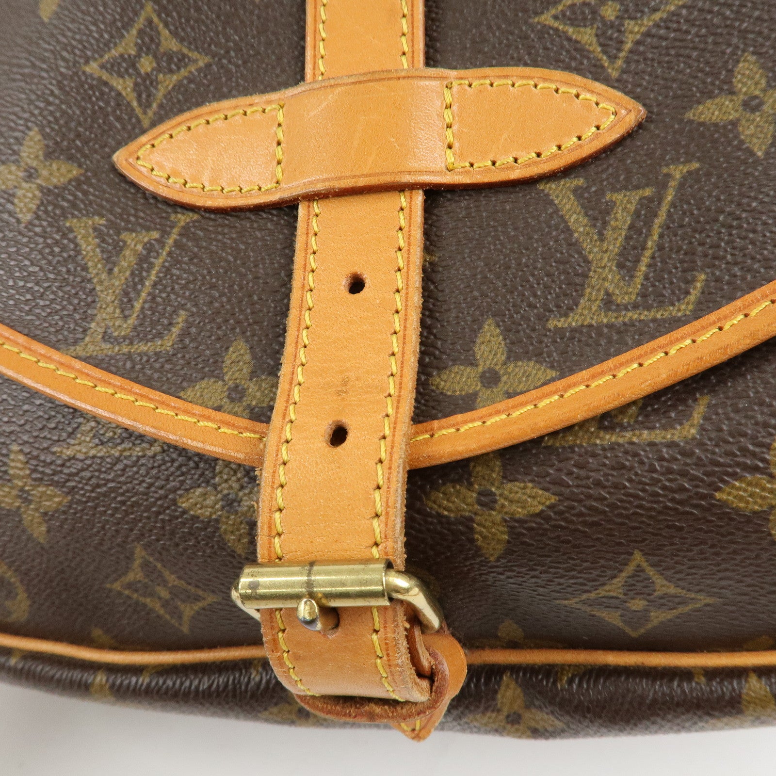 Louis Vuitton Monogram Saumur 30 Crossbody Bag Brown M42256 Used