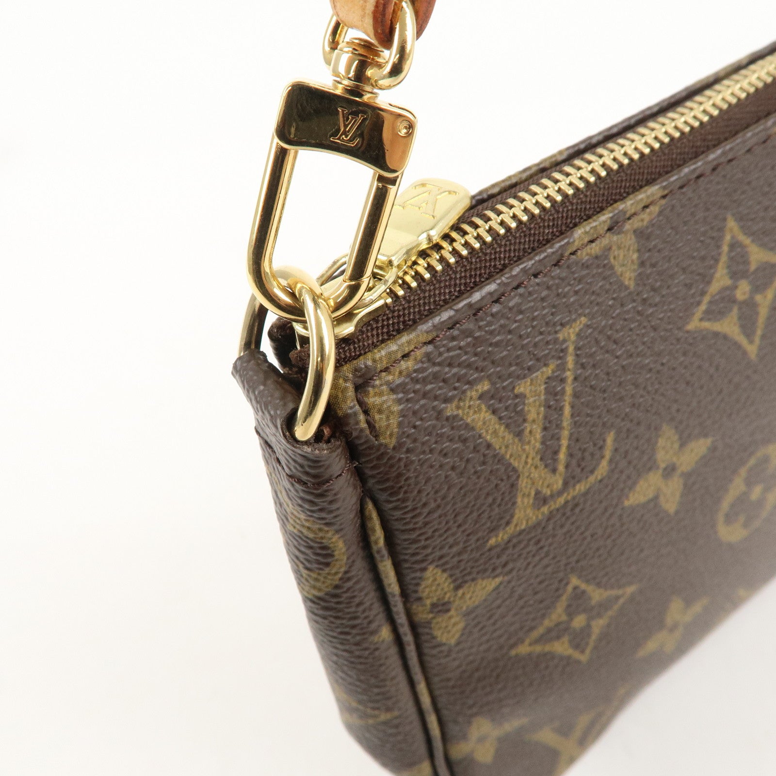 Louis Vuitton Monogram Pochette Accessoires Pouch M51980