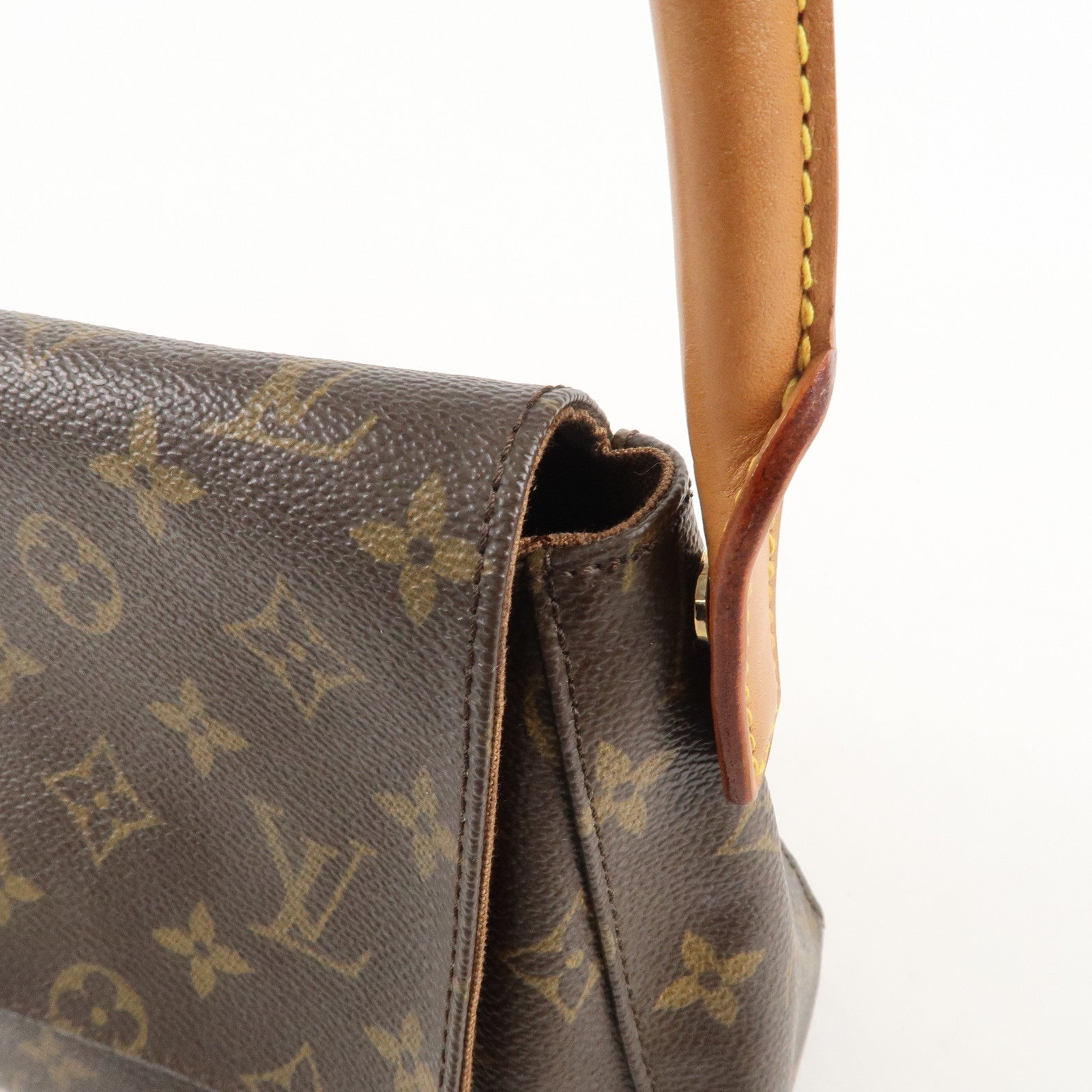 Louis Vuitton Monogram Mini Looping Shoulder Bag Hand Bag M51147