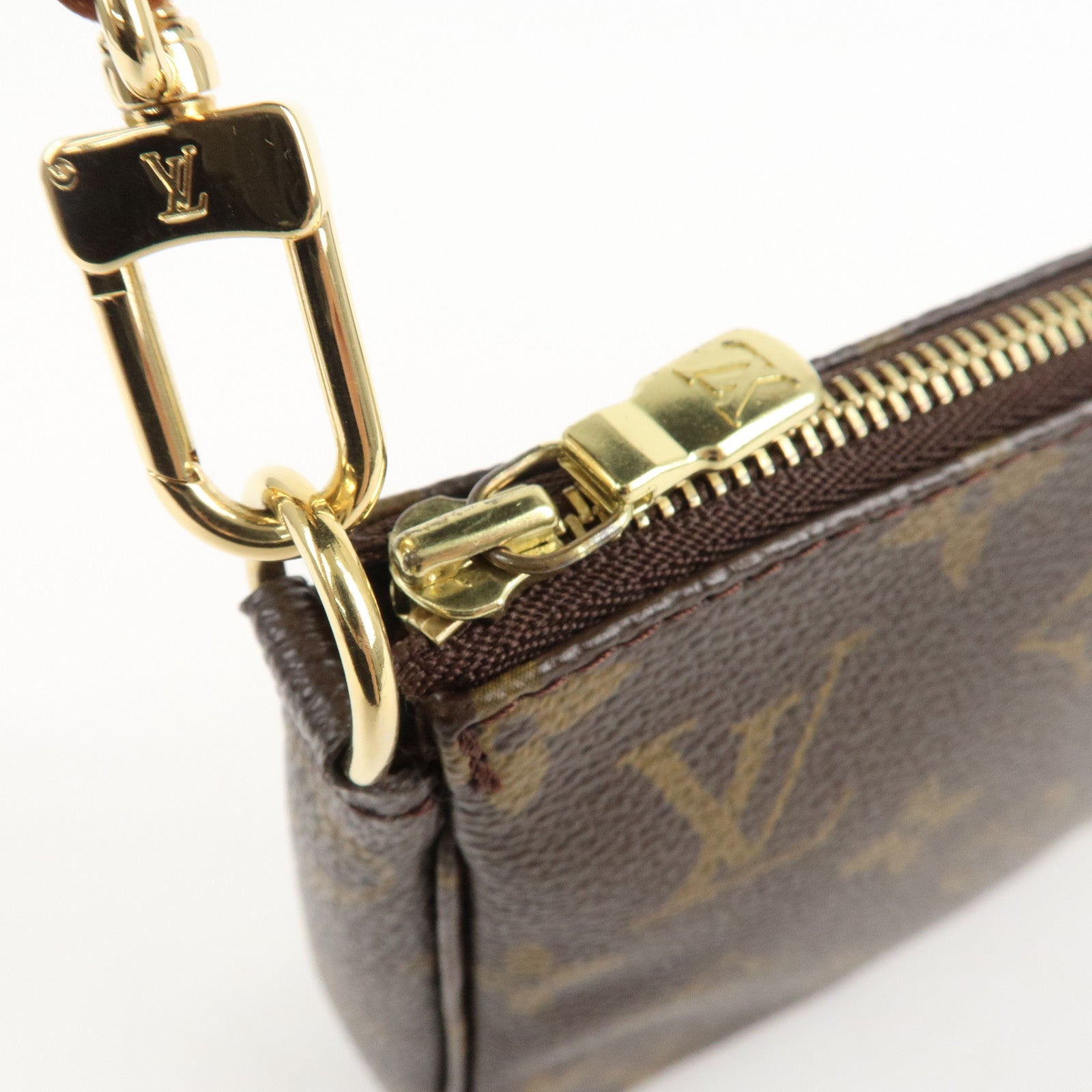 Louis Vuitton Monogram Pochette Accessoires Pouch M51980