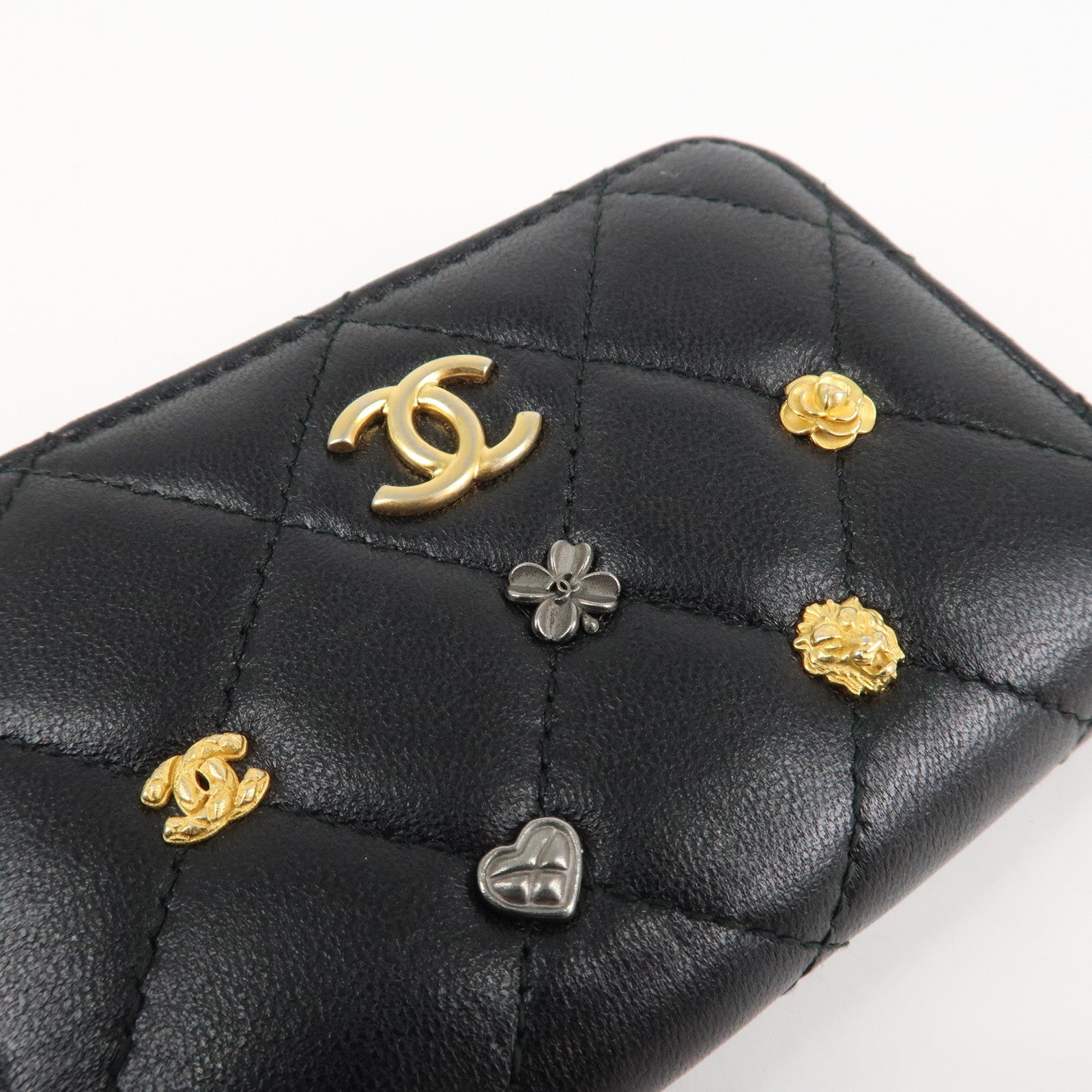 CHANEL Matelasse Lamb Skin Zippy Around Coin Purse Studs A81610 Used