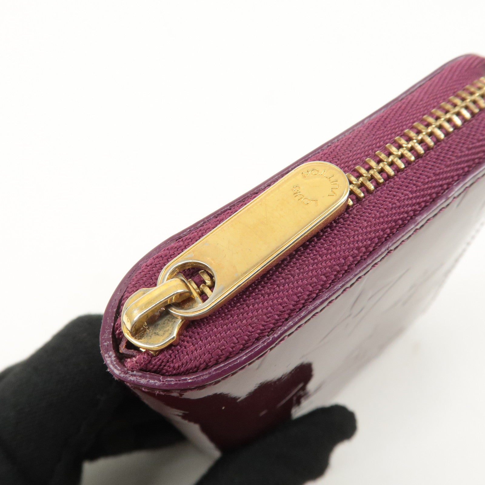 Louis Vuitton Monogram Vernis Zippy Coin Purse Violet M93603