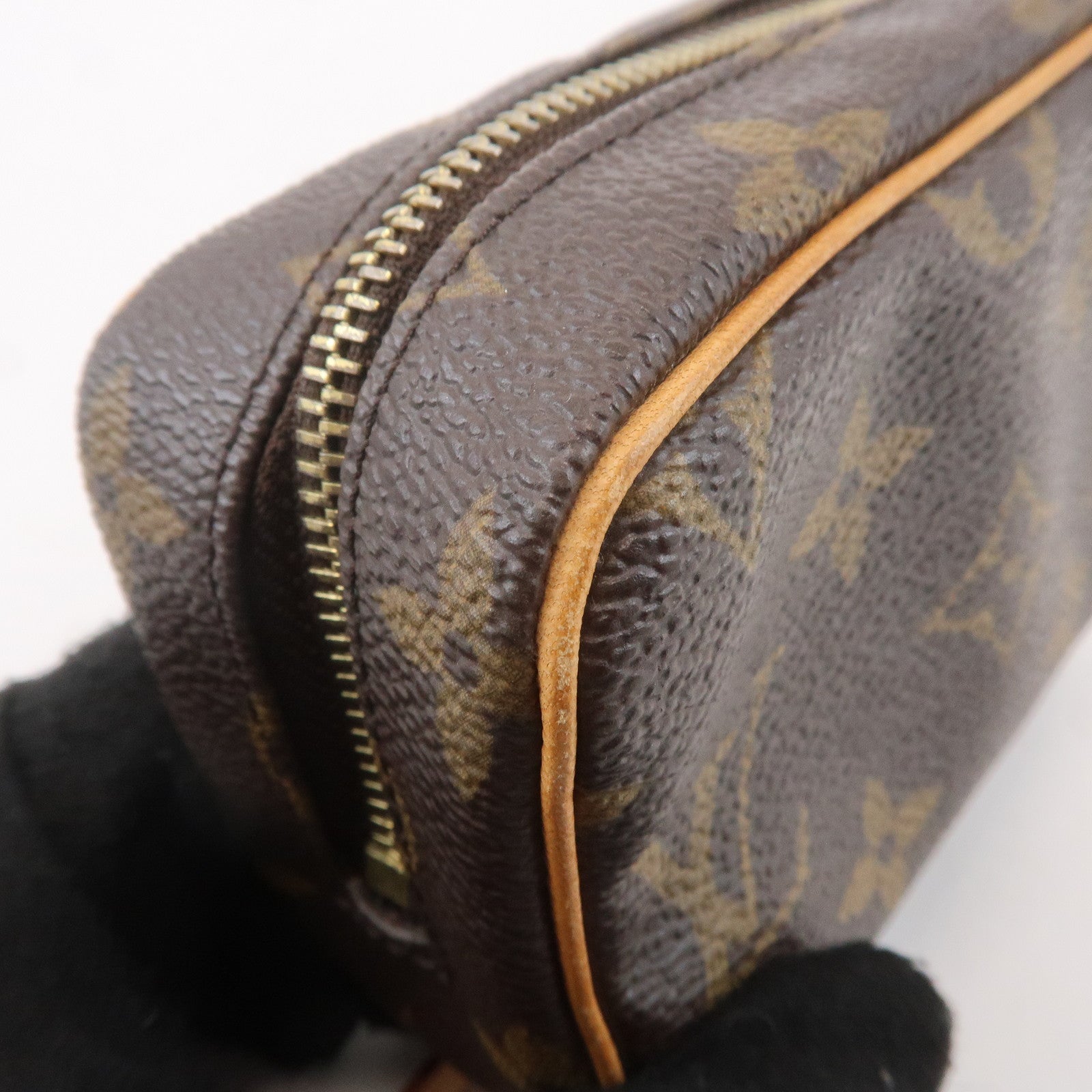 Louis Vuitton Monogram Trousse Wapity Pouch Camera Case M58030