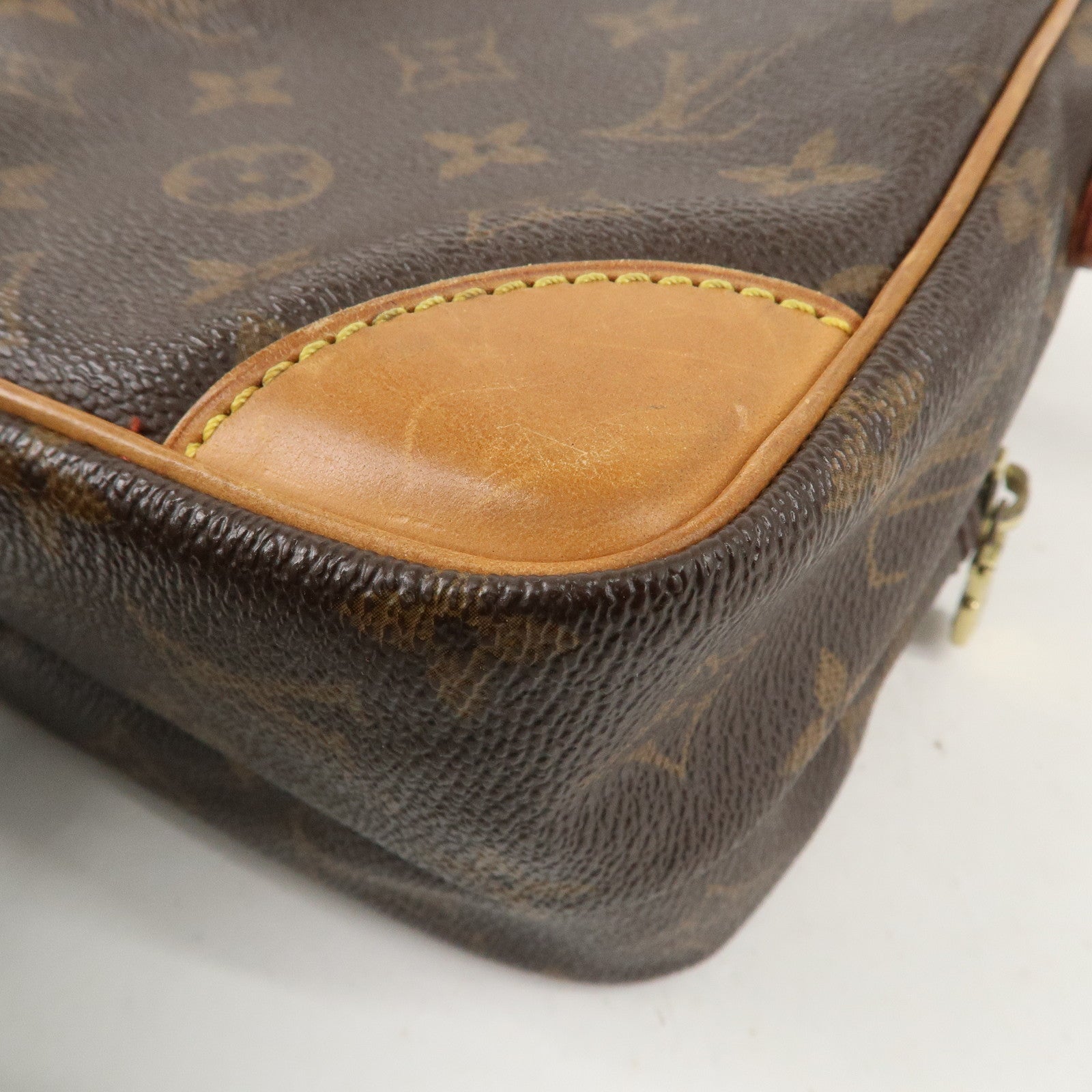 Louis Vuitton Monogram Amazone Shoulder Bag M45236