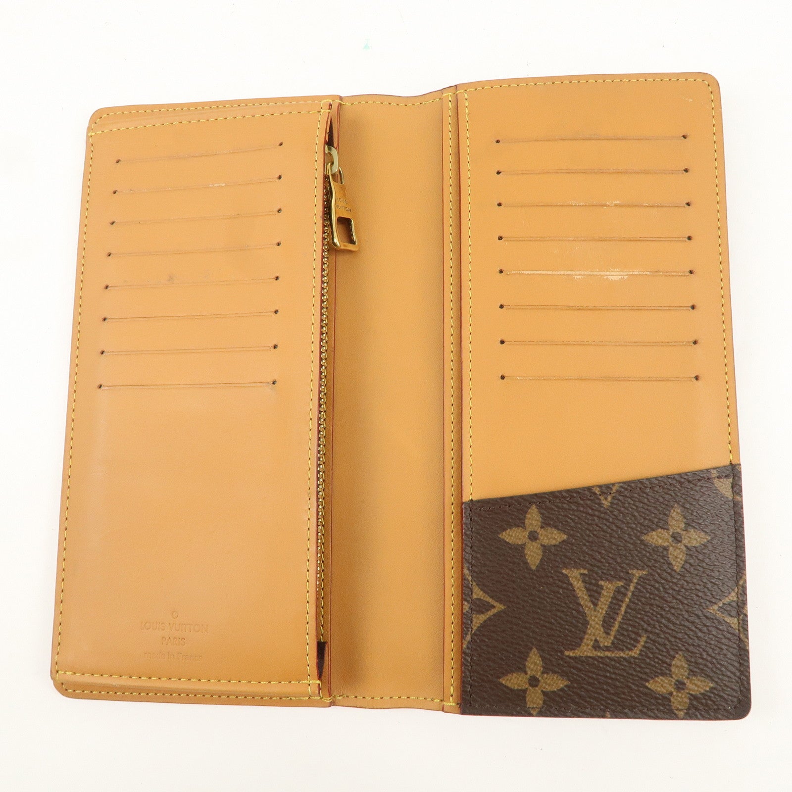 Louis Vuitton Monogram Portefeuille Brazza Bi-fold Wallet M69029