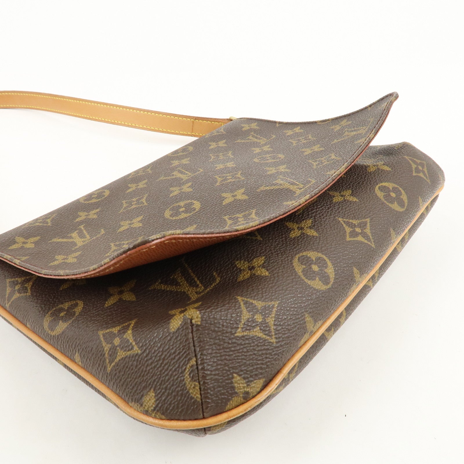 Louis Vuitton Monogram Musette Tango Short Shoulder Bag M51257