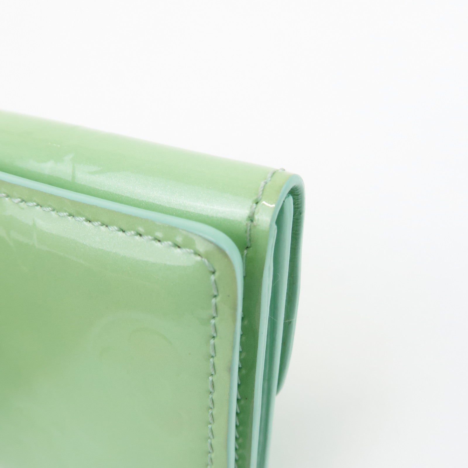 Louis Vuitton Monogram Vernis Ludlow Wallet Lime Green