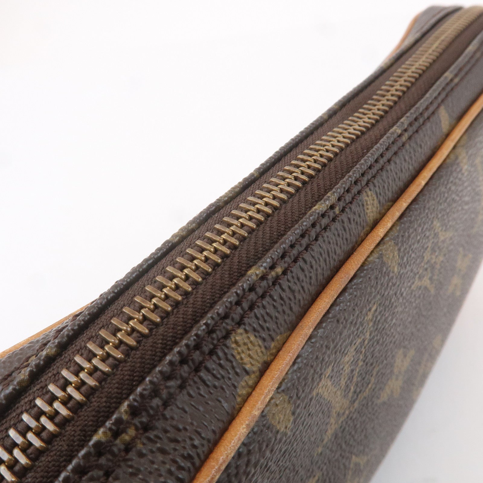 Louis Vuitton Monogram Marly Dragonne PM Clutch Bag M51827