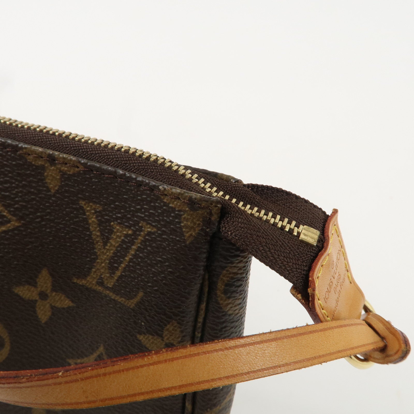 Louis Vuitton Monogram Pochette Accessoires Pouch M51980