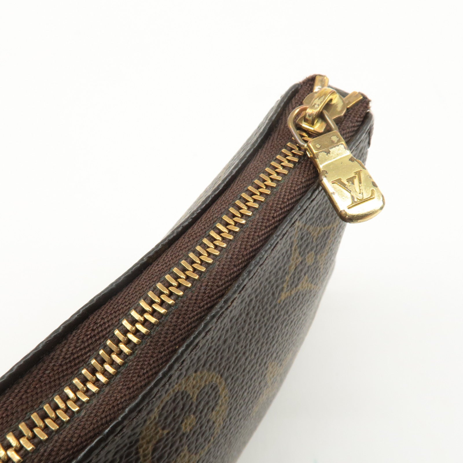 Louis Vuitton Monogram Mini Pochette Accessoires Pouch M58009