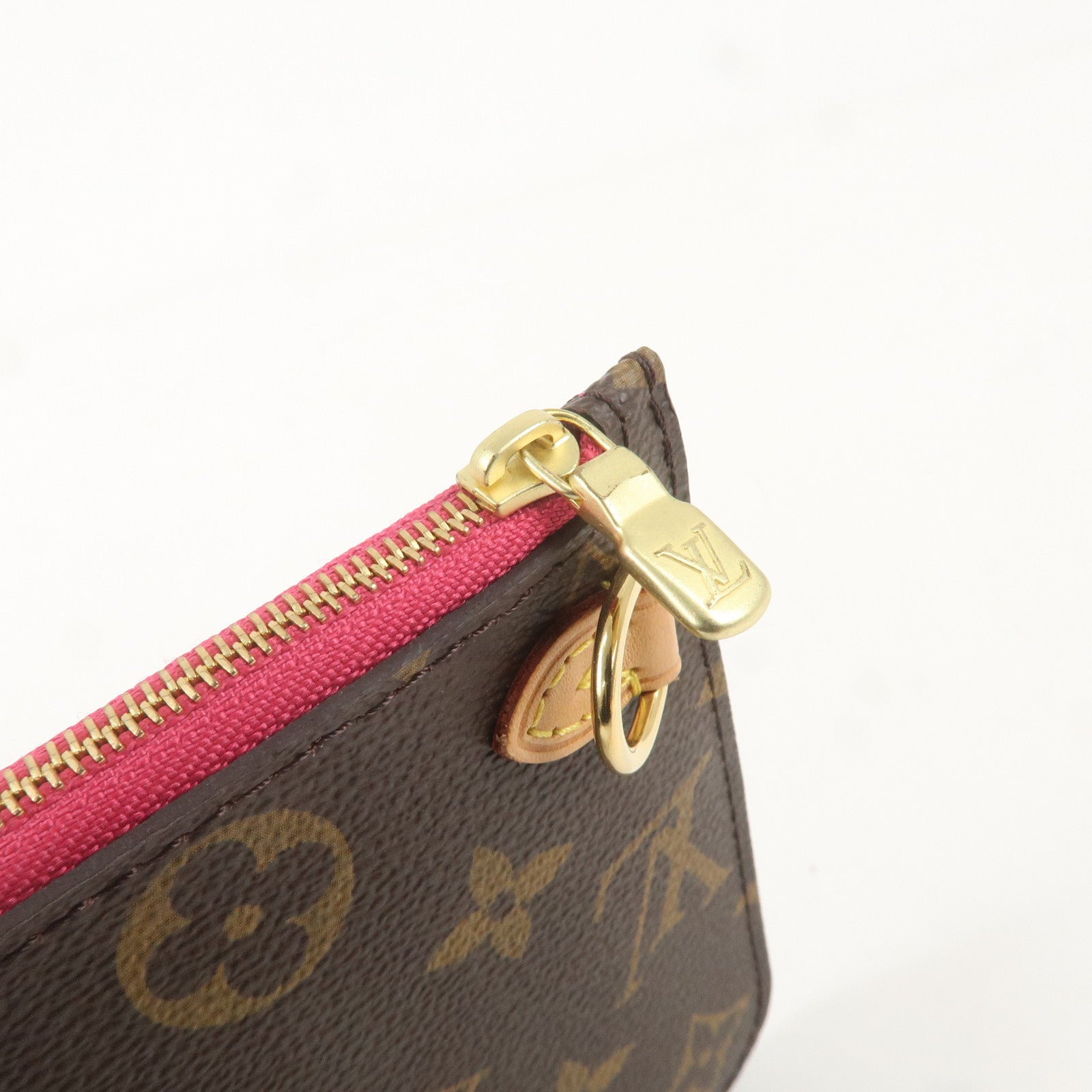 Louis Vuitton Monogram Pouch For Neverfull PM Pivoine