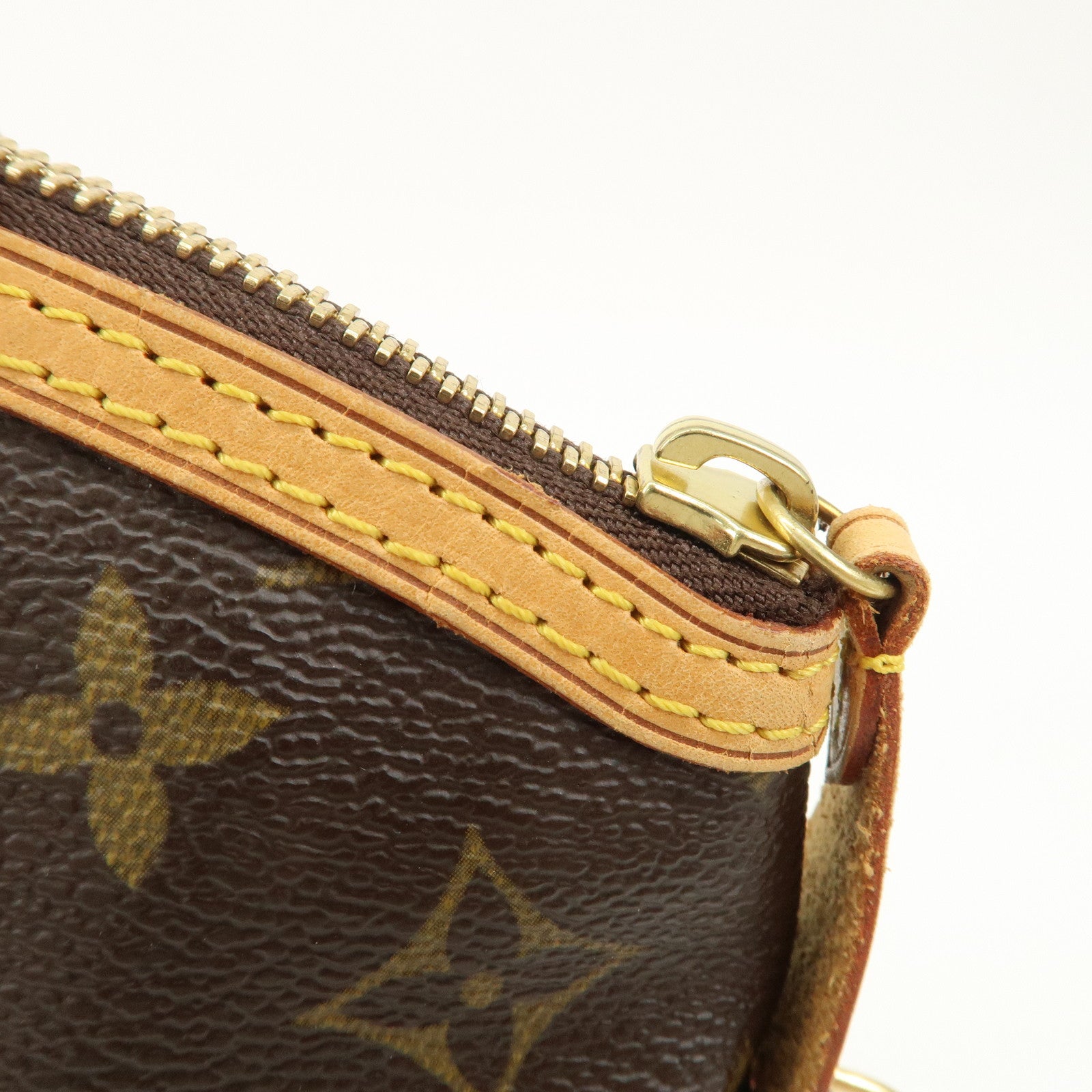 Louis Vuitton Monogram Lock It Old Style Hand Bag M40102