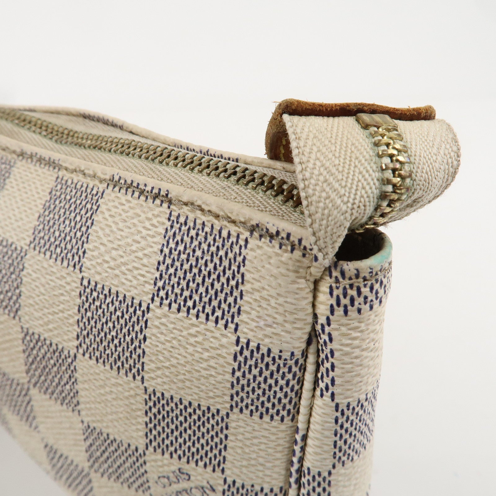 Louis Vuitton Damier Azur Pochette Accessoires Pouch N51986