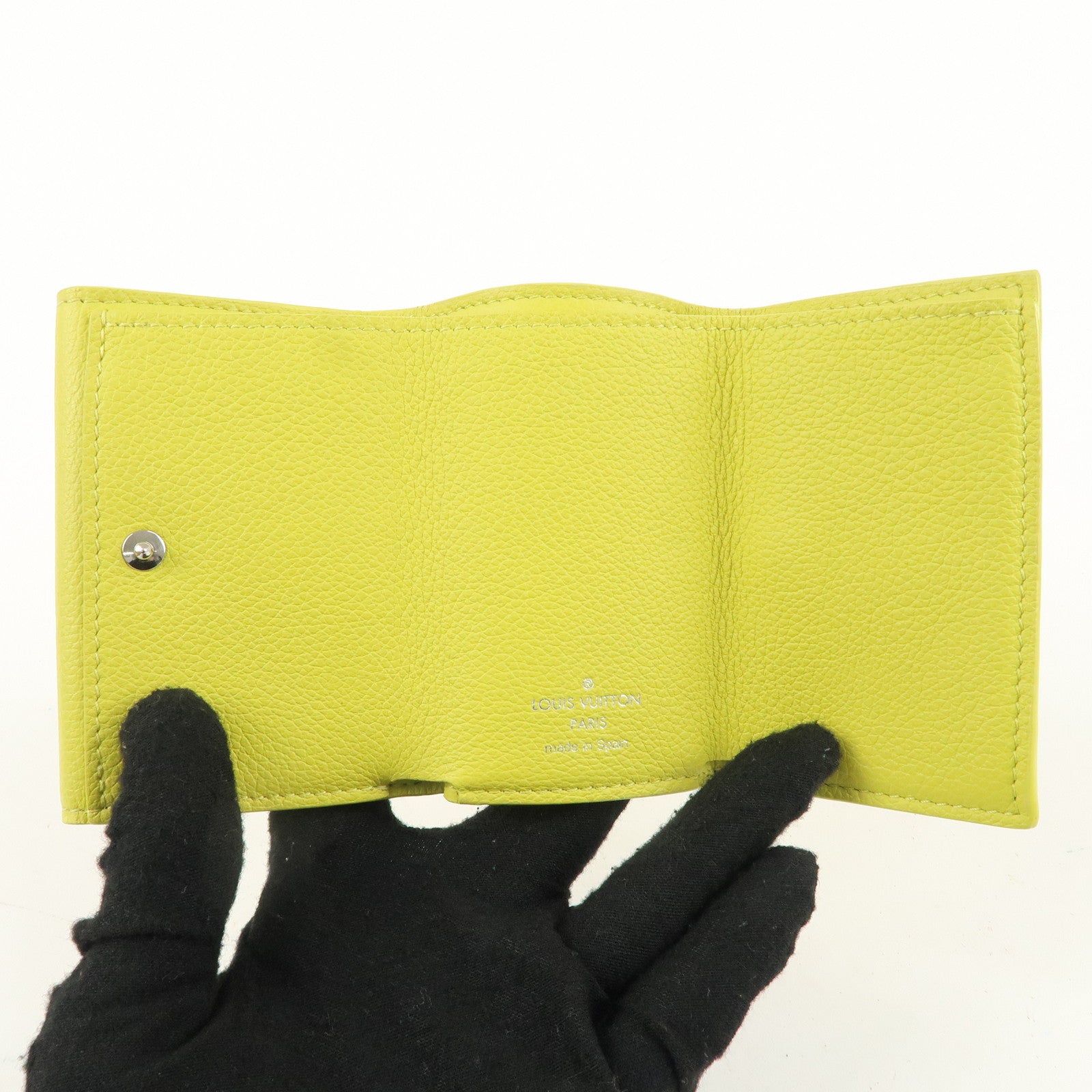 Louis Vuitton Portefeuille Lock Mini Wallet Vert Acid M81562