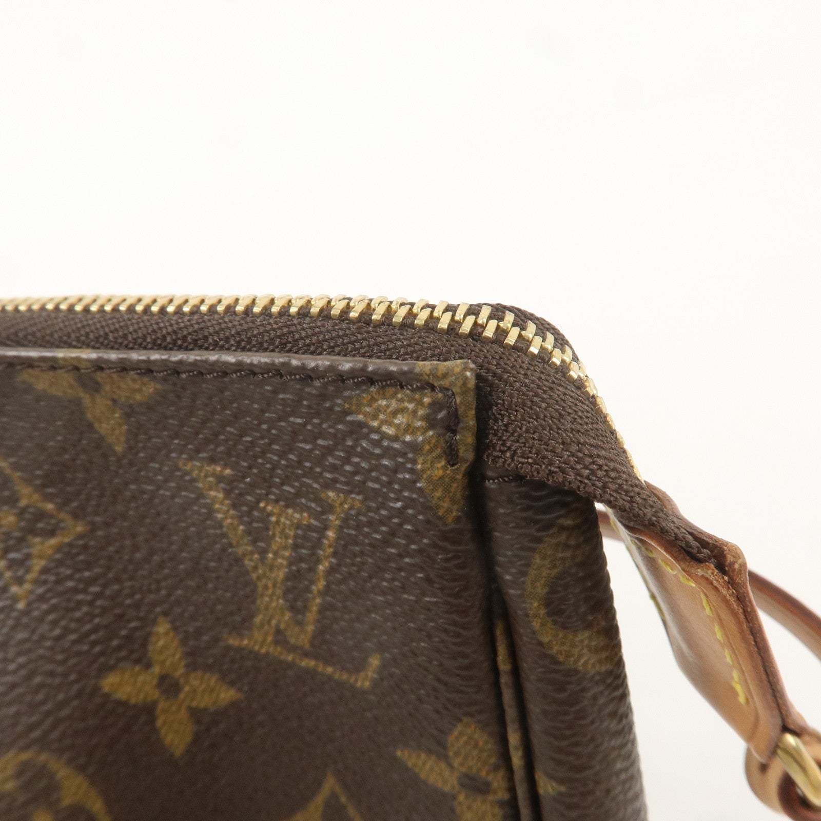 Louis Vuitton Monogram Pochette Accessoires Pouch M51980