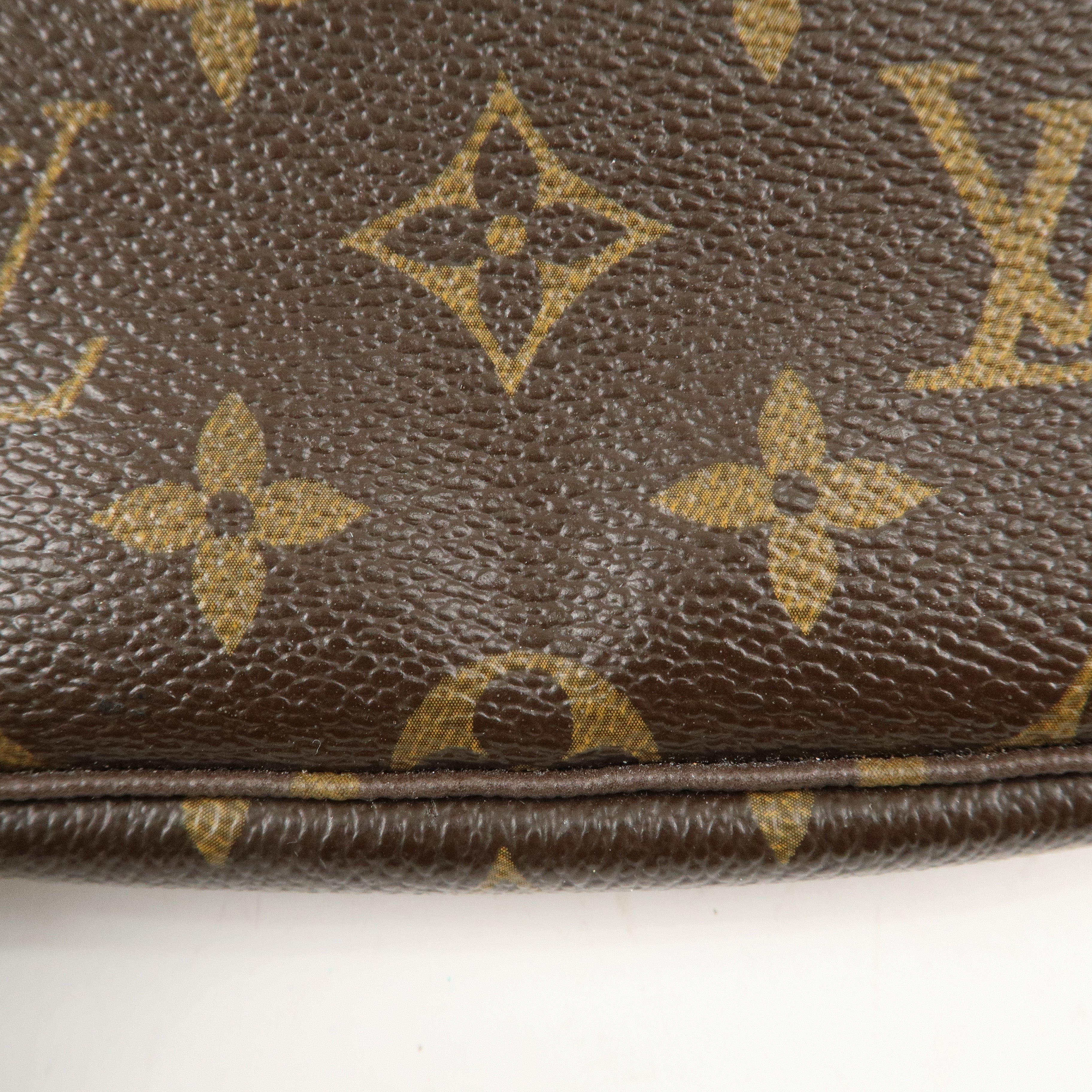 Louis Vuitton Monogram T&B Mini Pochette Accessoires Pouch M60153